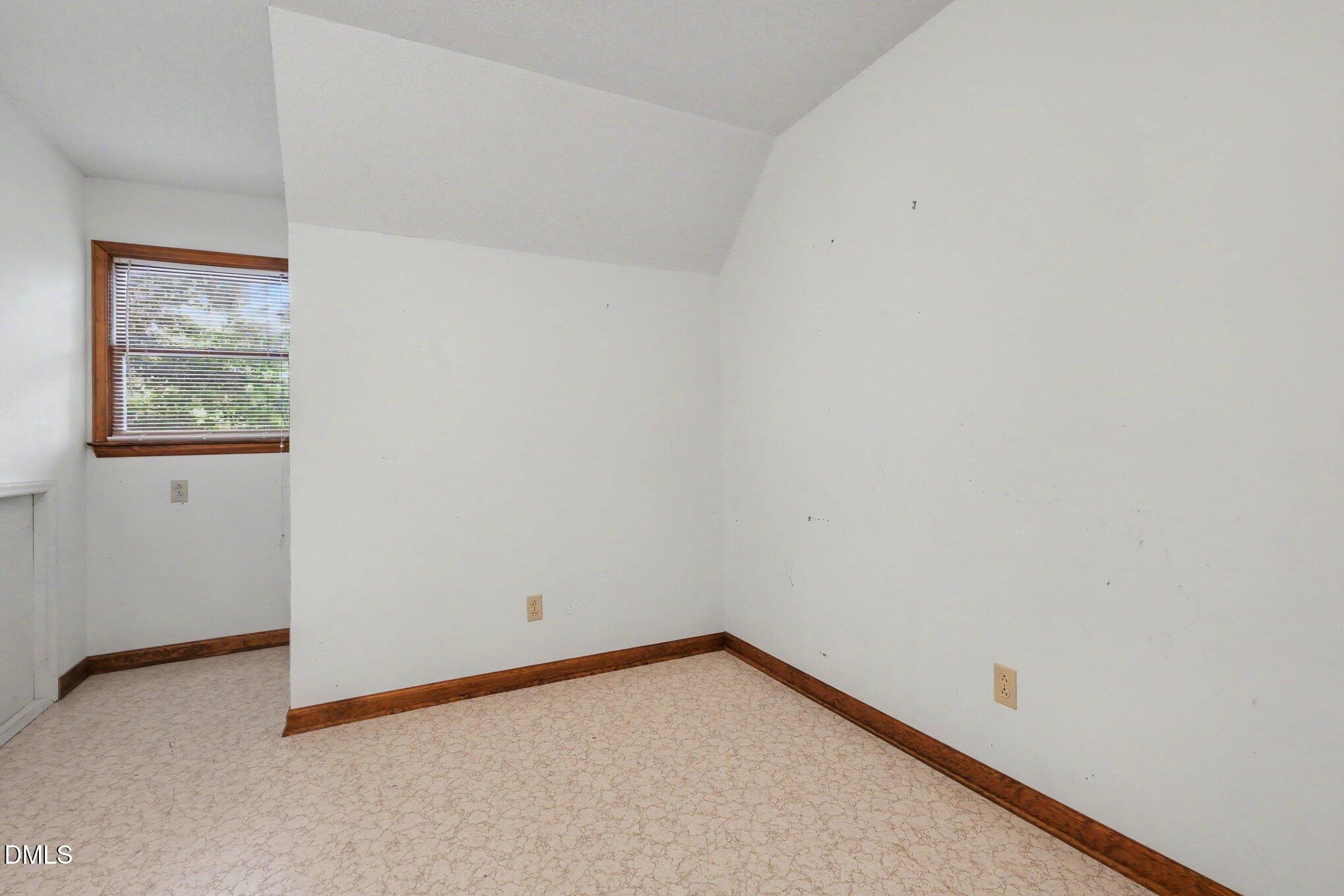 100 Dogwood Drive Property Photo 21