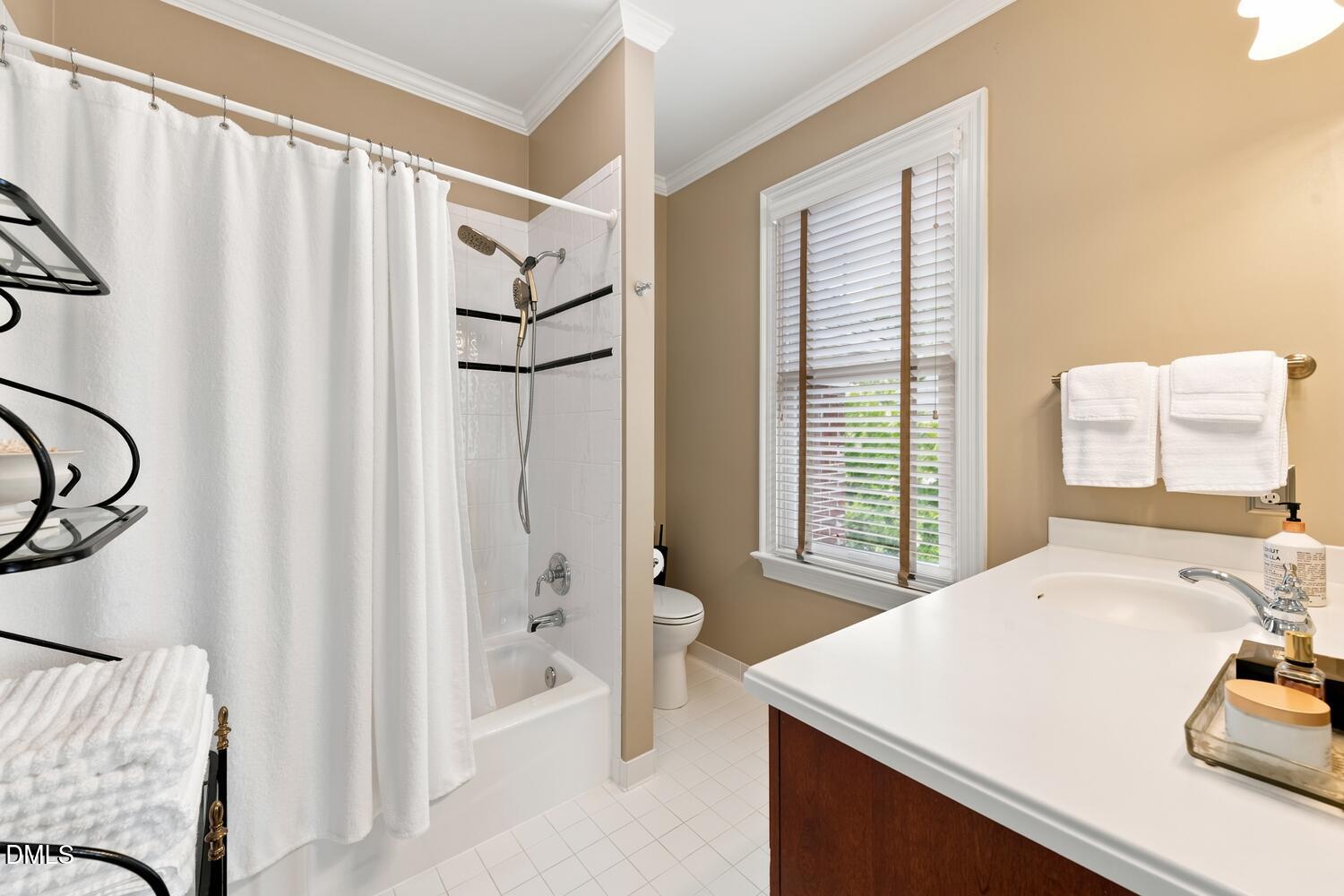 116 Lions Gate Property Photo 61