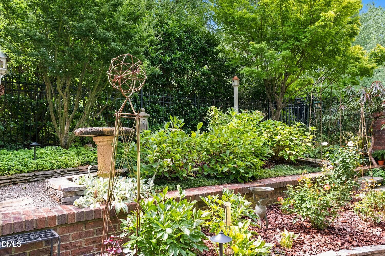 116 Lions Gate Property Photo 76