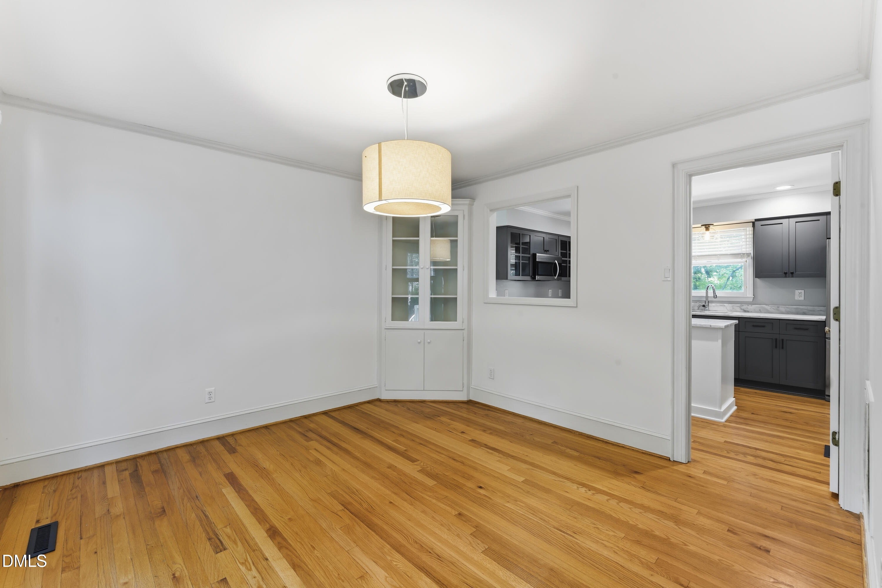 15 St James Court Property Photo 13