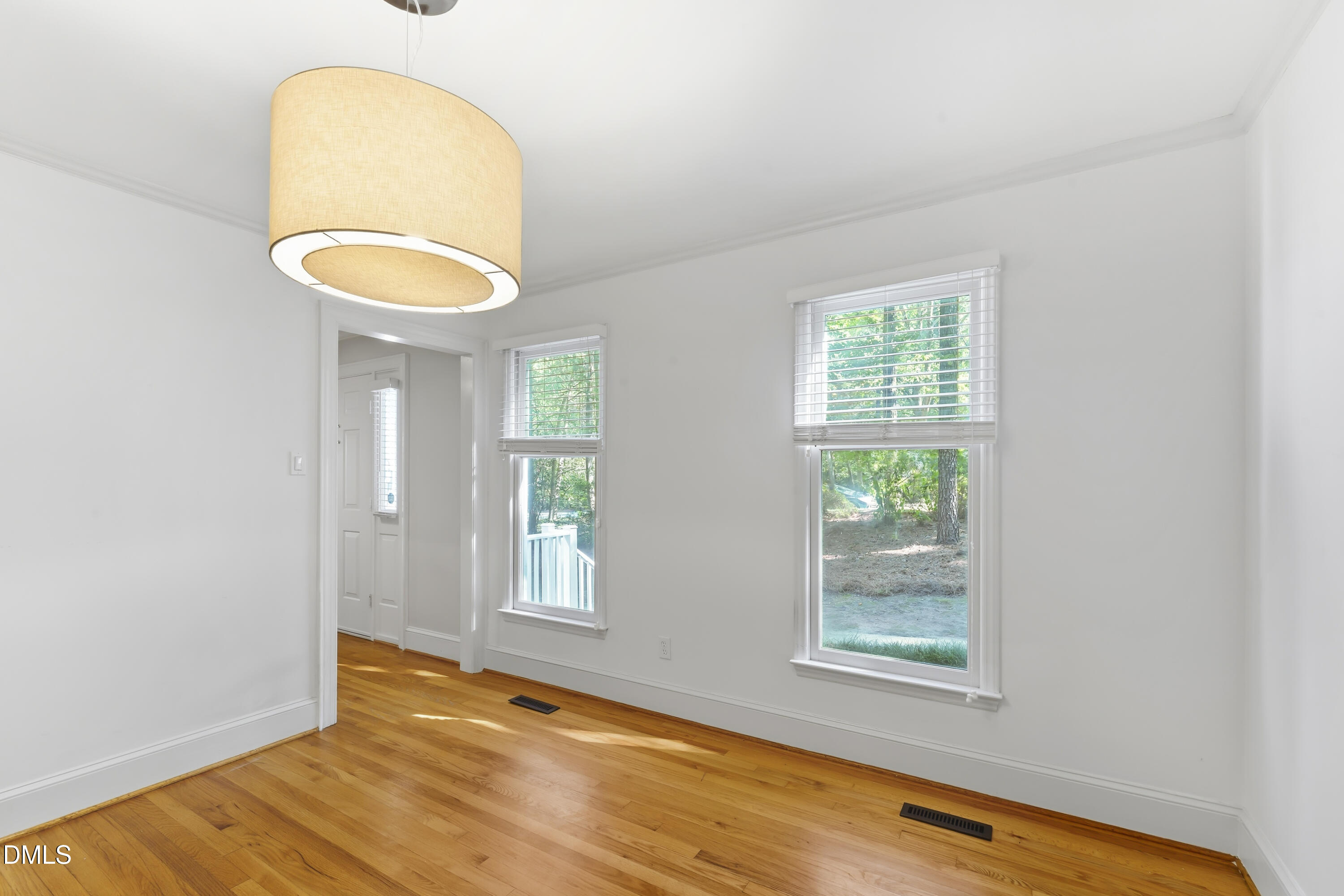 15 St James Court Property Photo 16