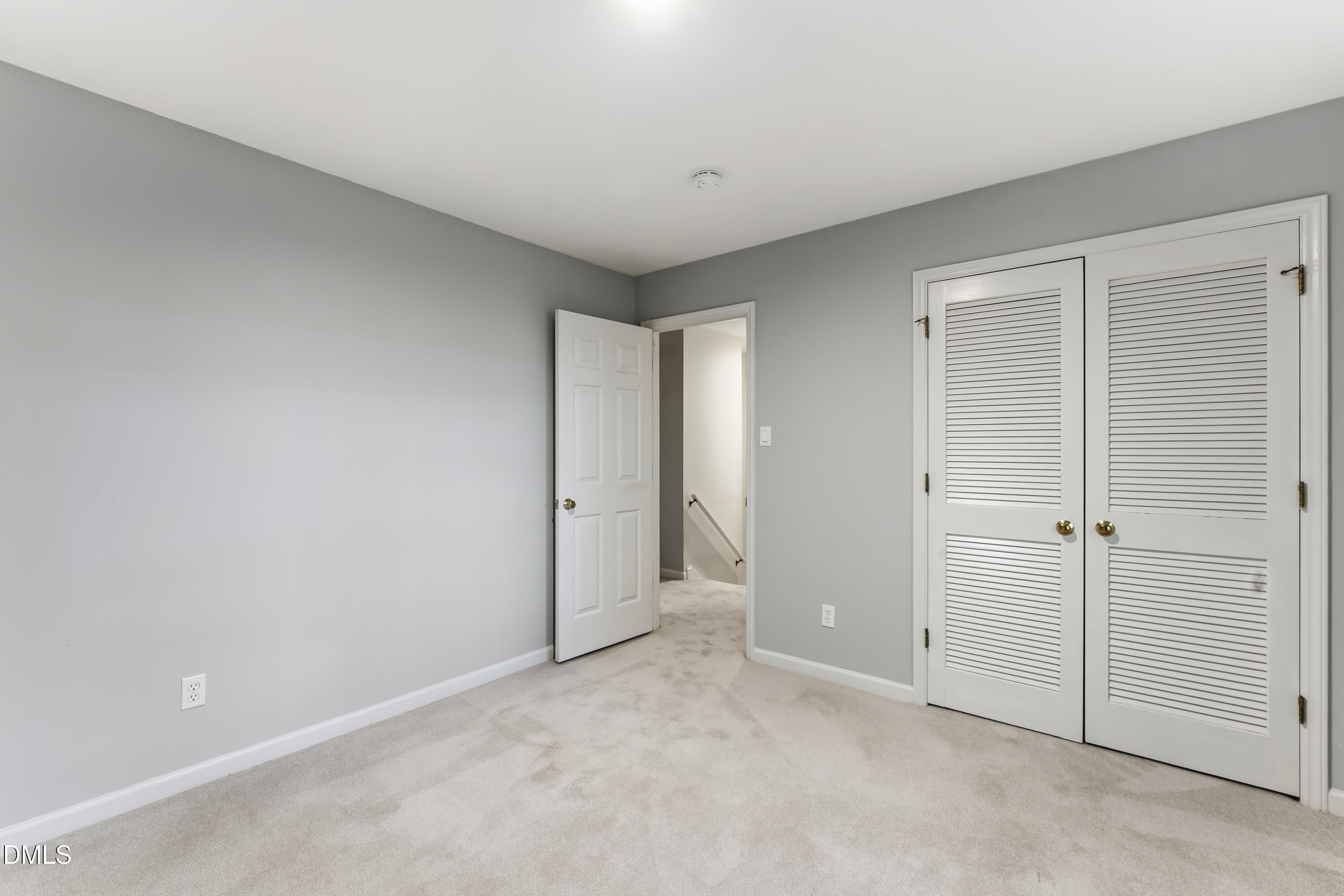 15 St James Court Property Photo 31