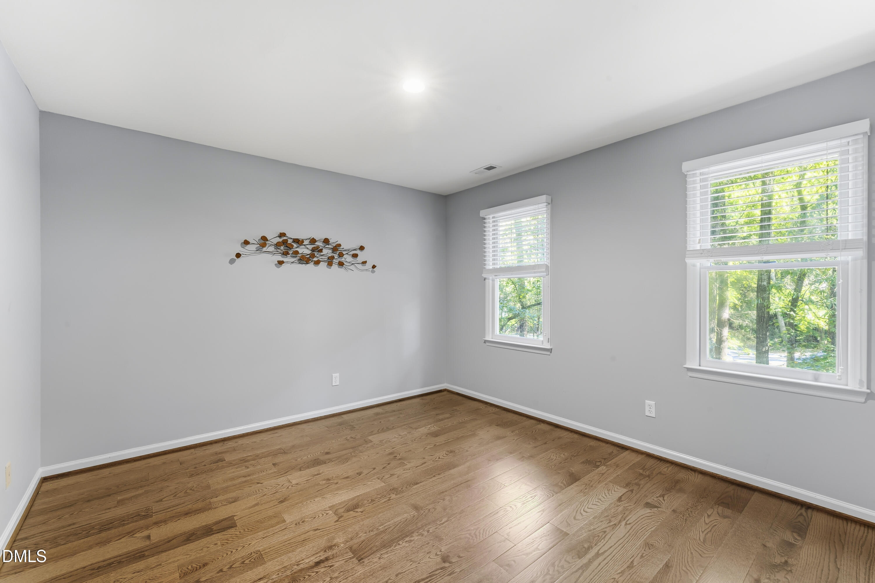 15 St James Court Property Photo 36