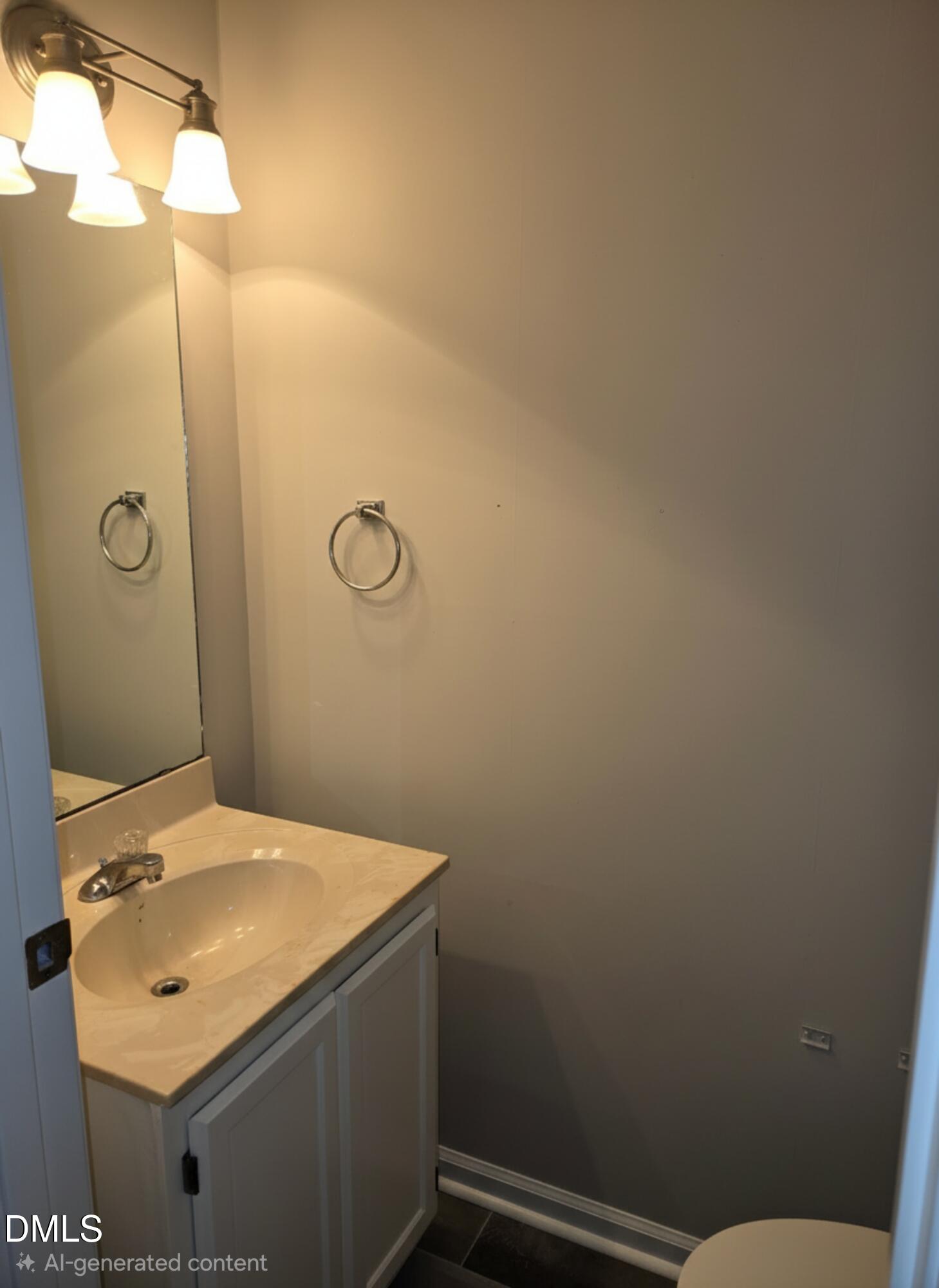 805 Dalewood Drive Property Photo 6