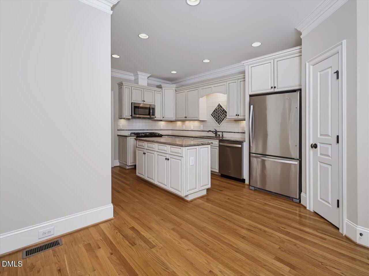 815 Running Brook Trail Property Photo 39