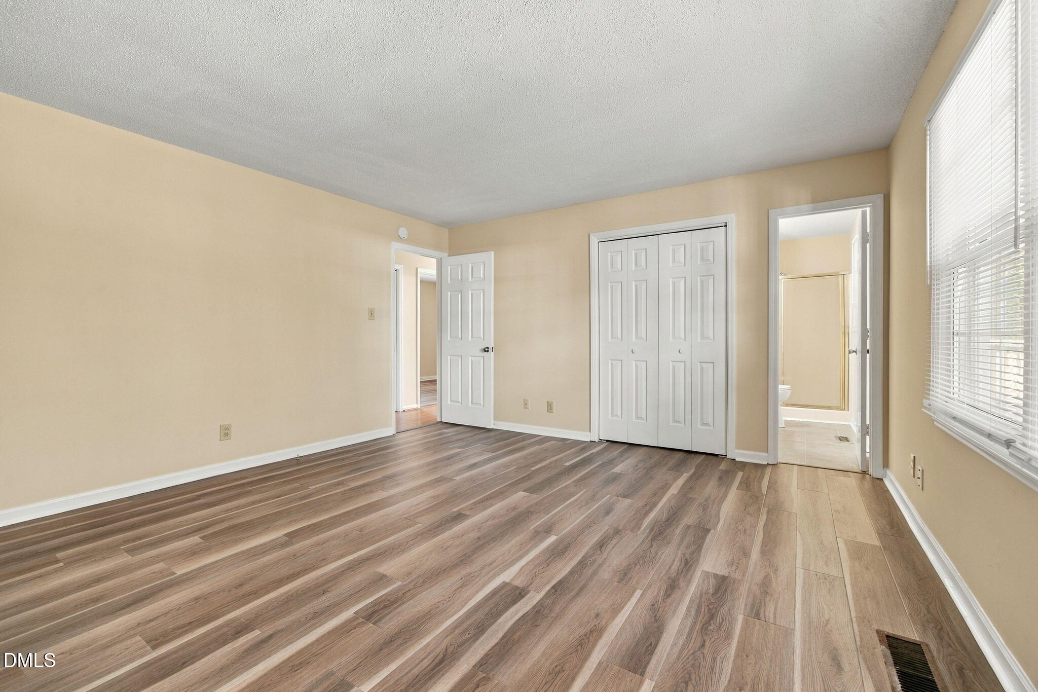 2914 Pinetree Court Property Photo 19