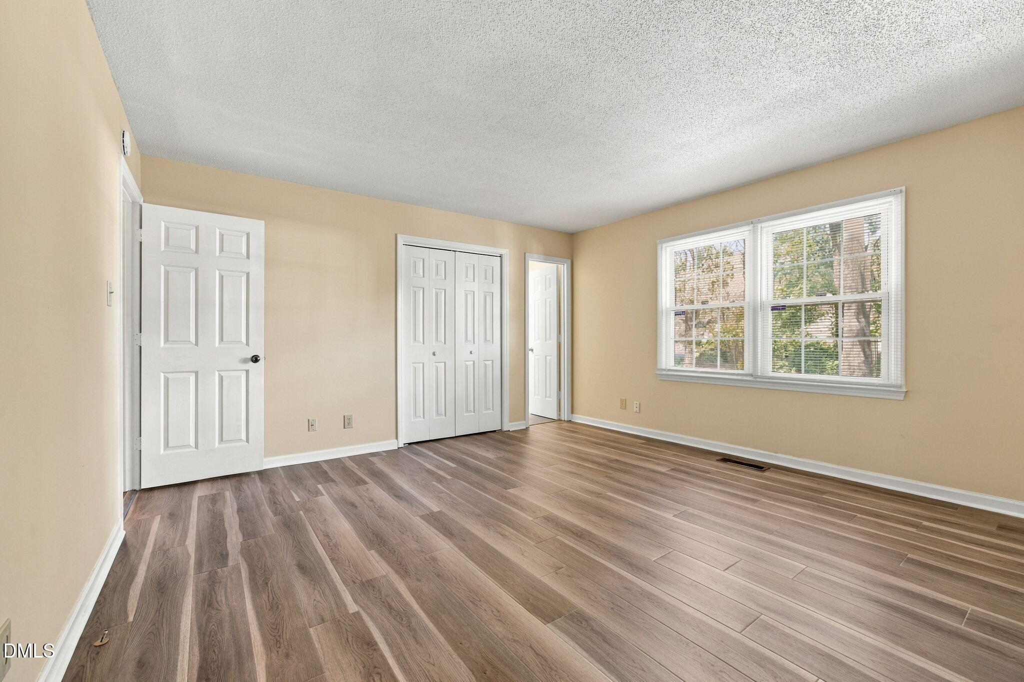 2914 Pinetree Court Property Photo 21