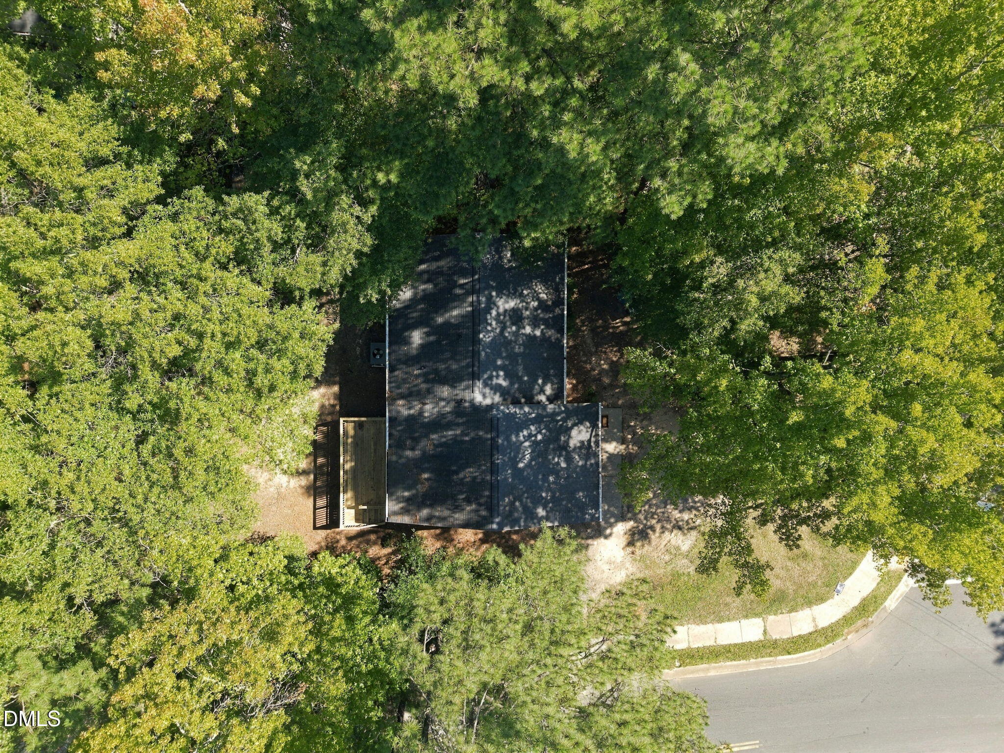2914 Pinetree Court Property Photo 35