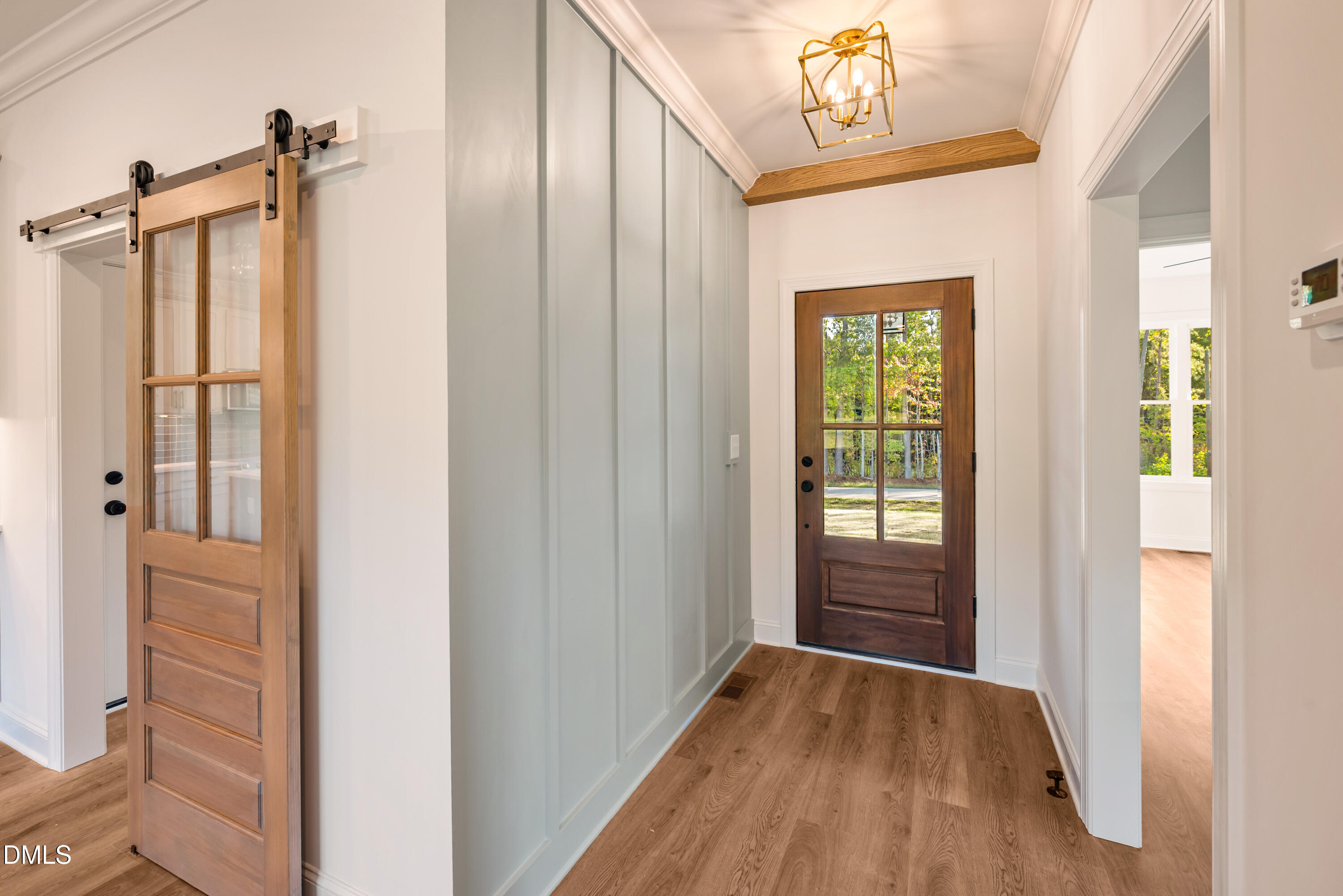 2301 Peachtree Hills Road Property Photo 8