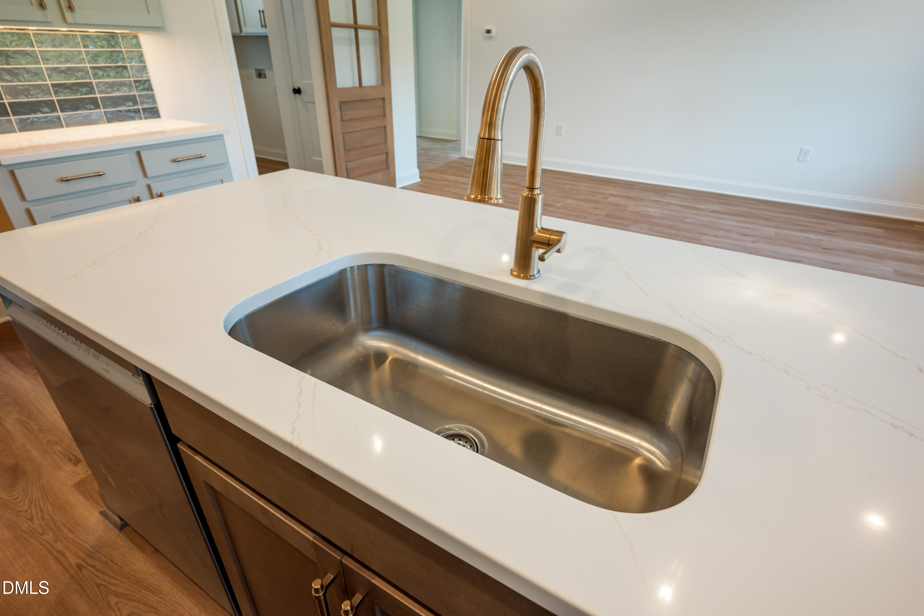 2301 Peachtree Hills Road Property Photo 17
