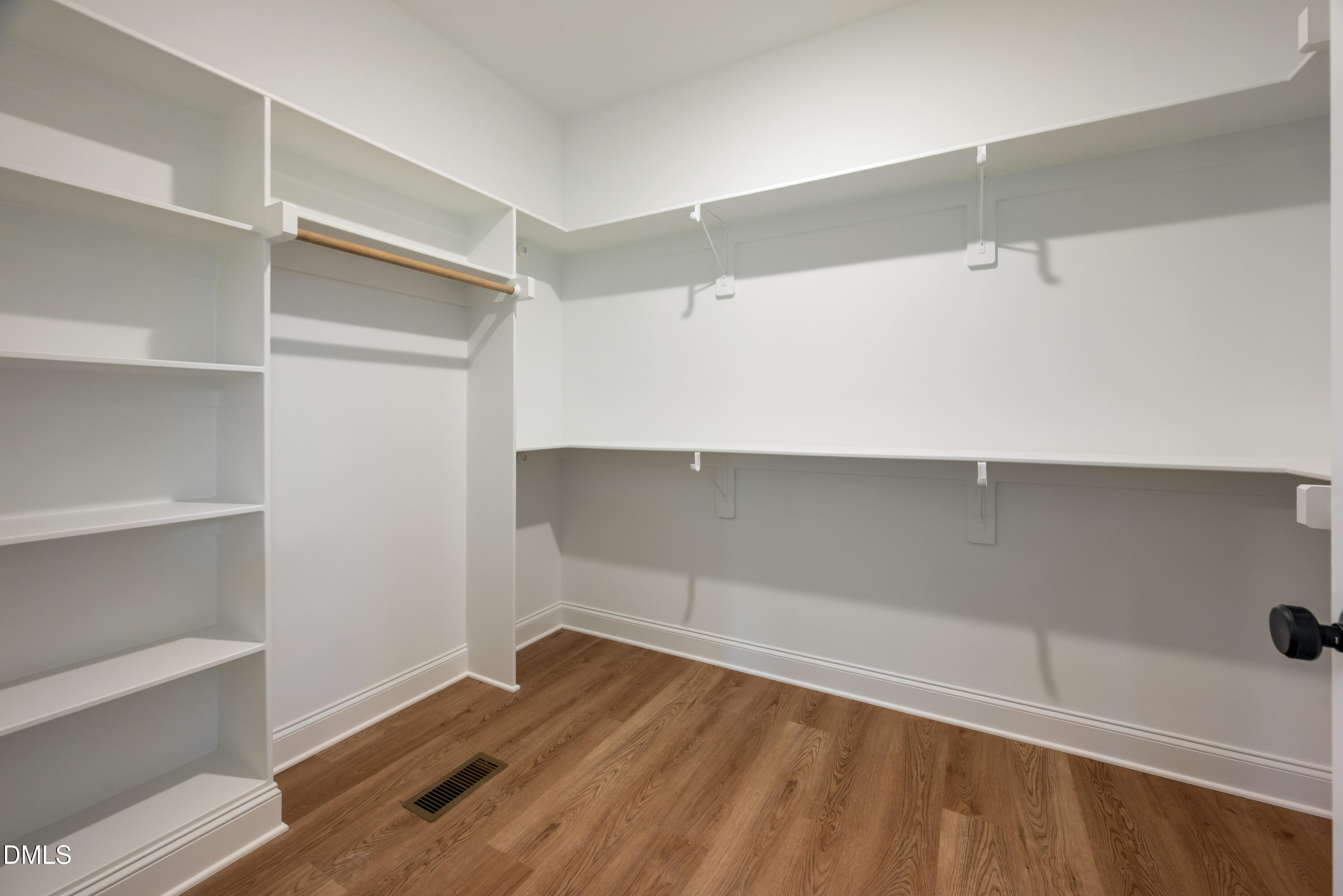2301 Peachtree Hills Road Property Photo 33