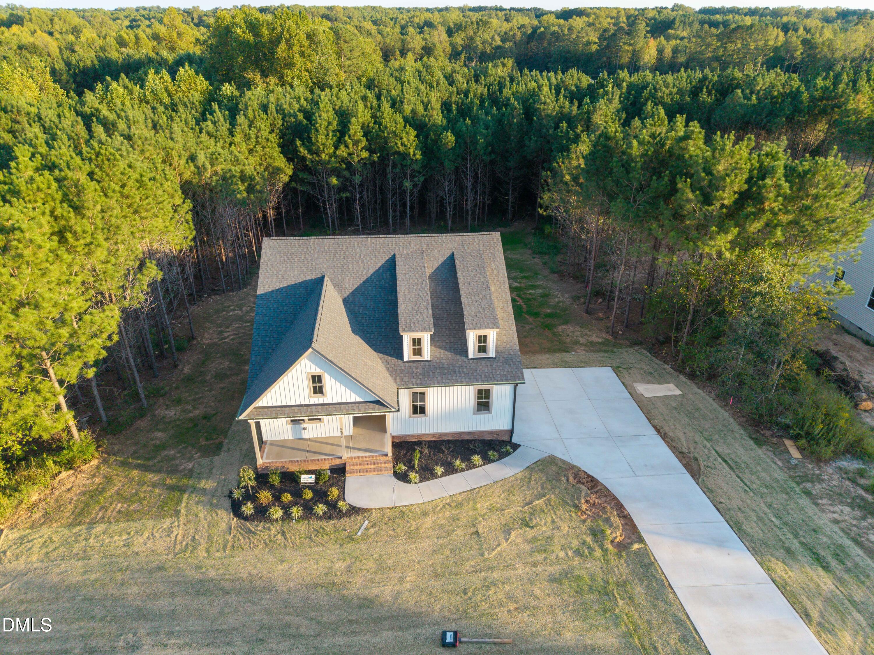 8577 Savage Road Property Photo 3