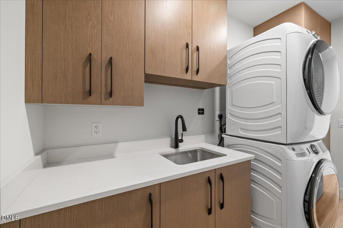 115 Morris Street Apt 2401 Property Photo 11