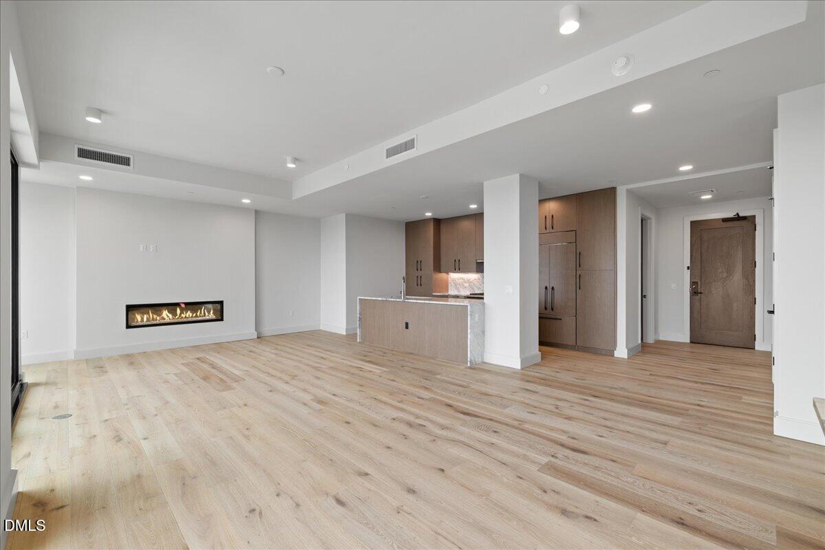 115 Morris Street Apt 2401 Property Photo 16