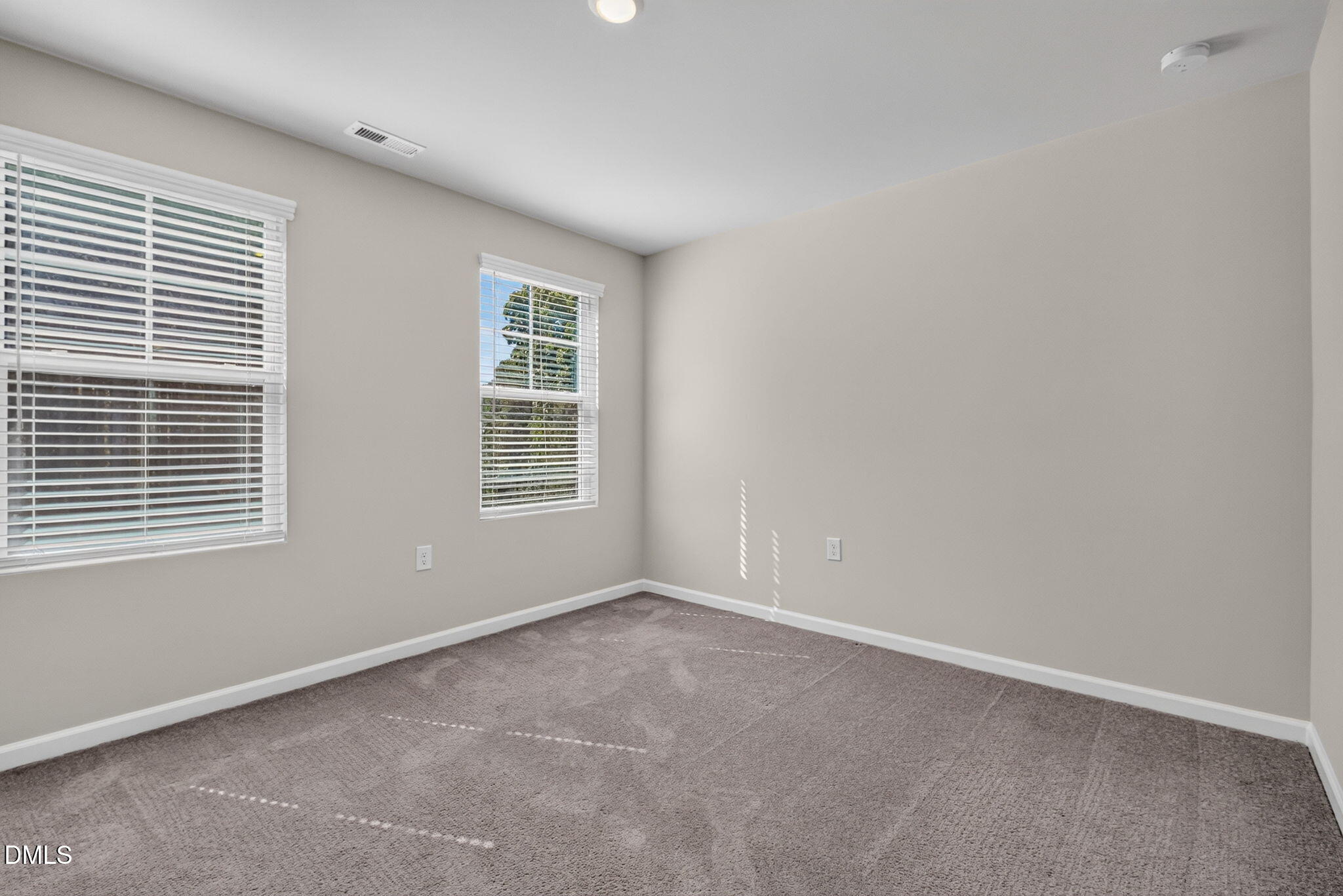 1701 Chirping Trail Property Photo 11