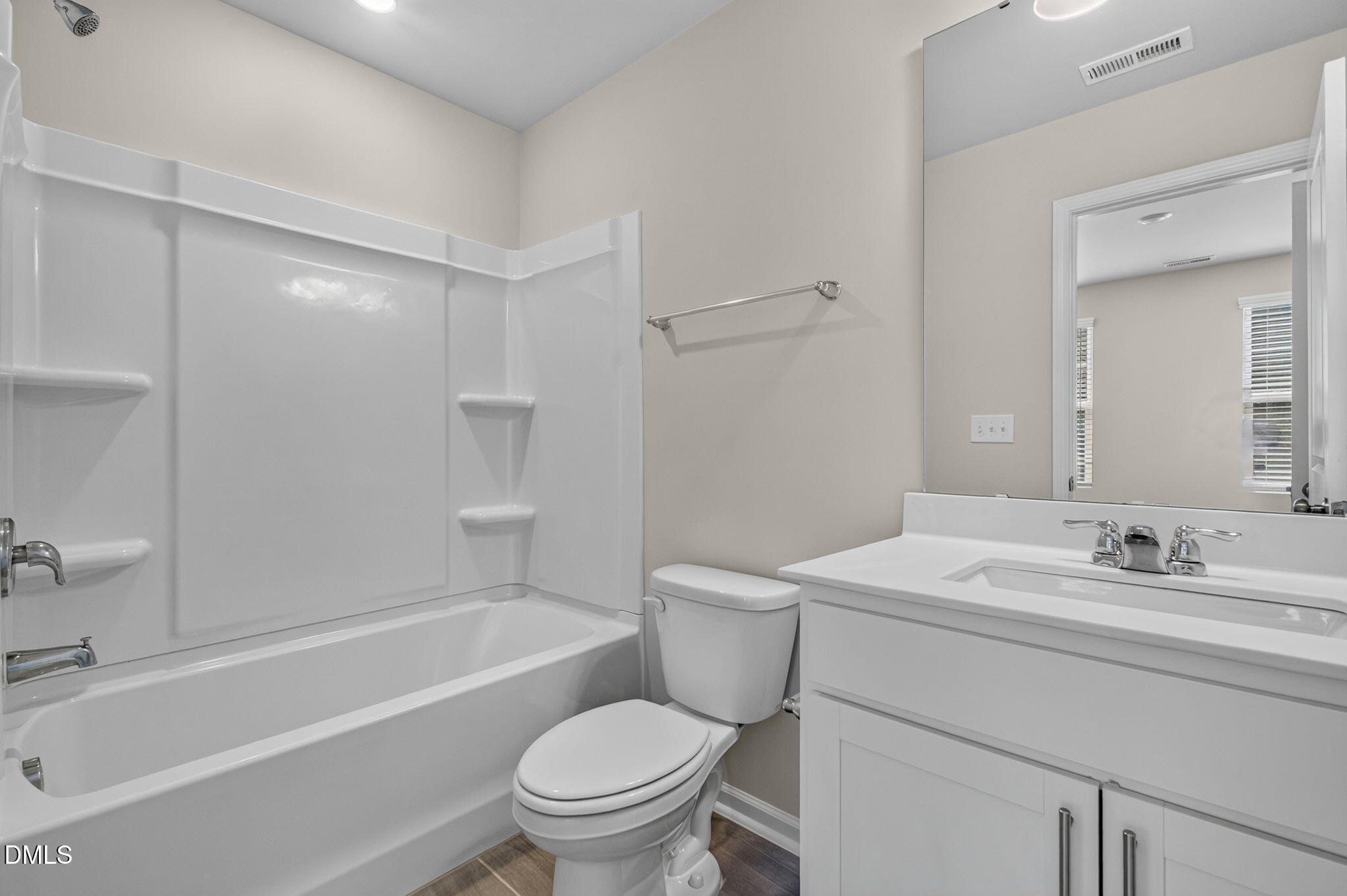 1701 Chirping Trail Property Photo 12