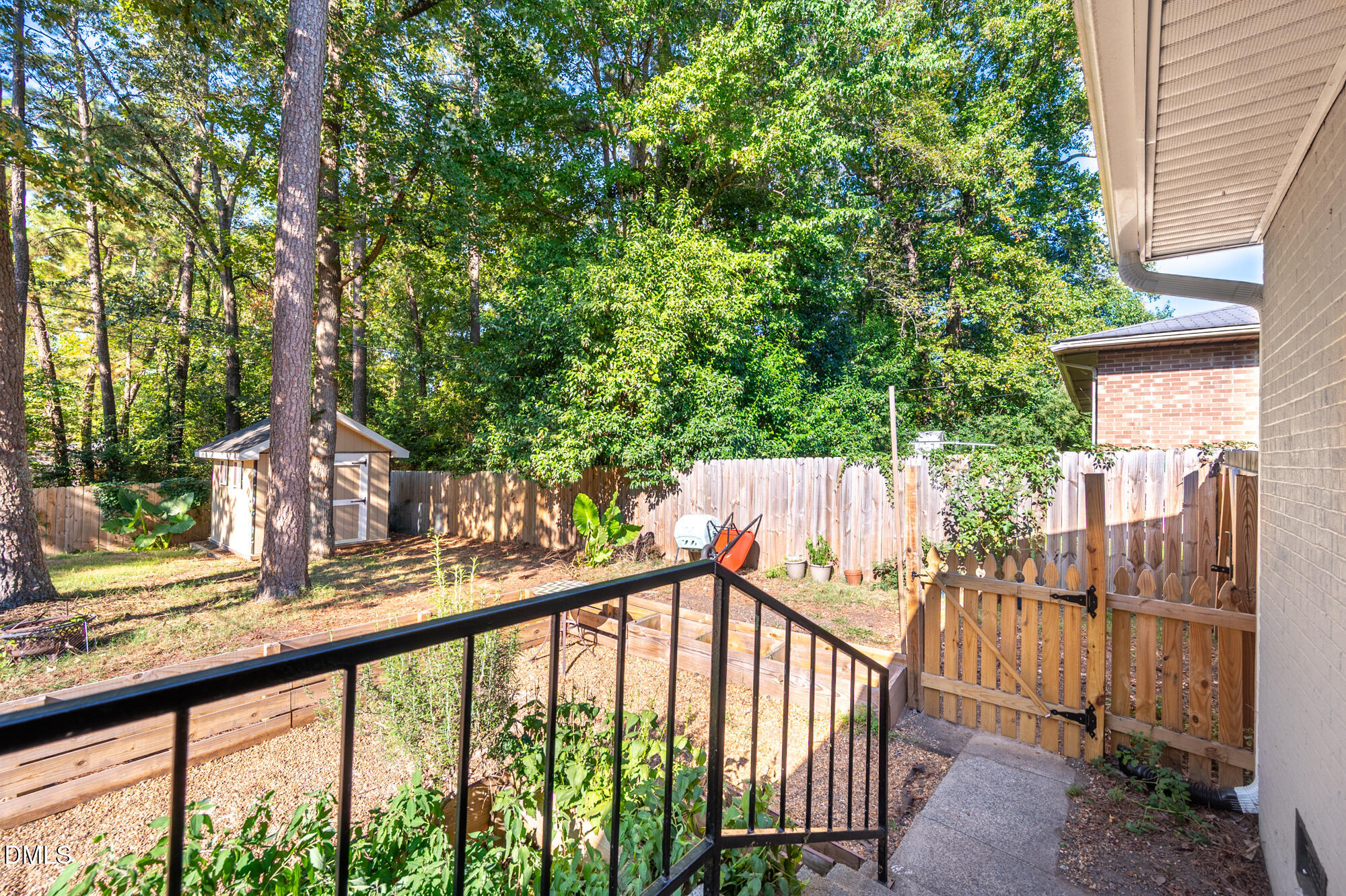 1012 Da Vinci Street Property Photo 23