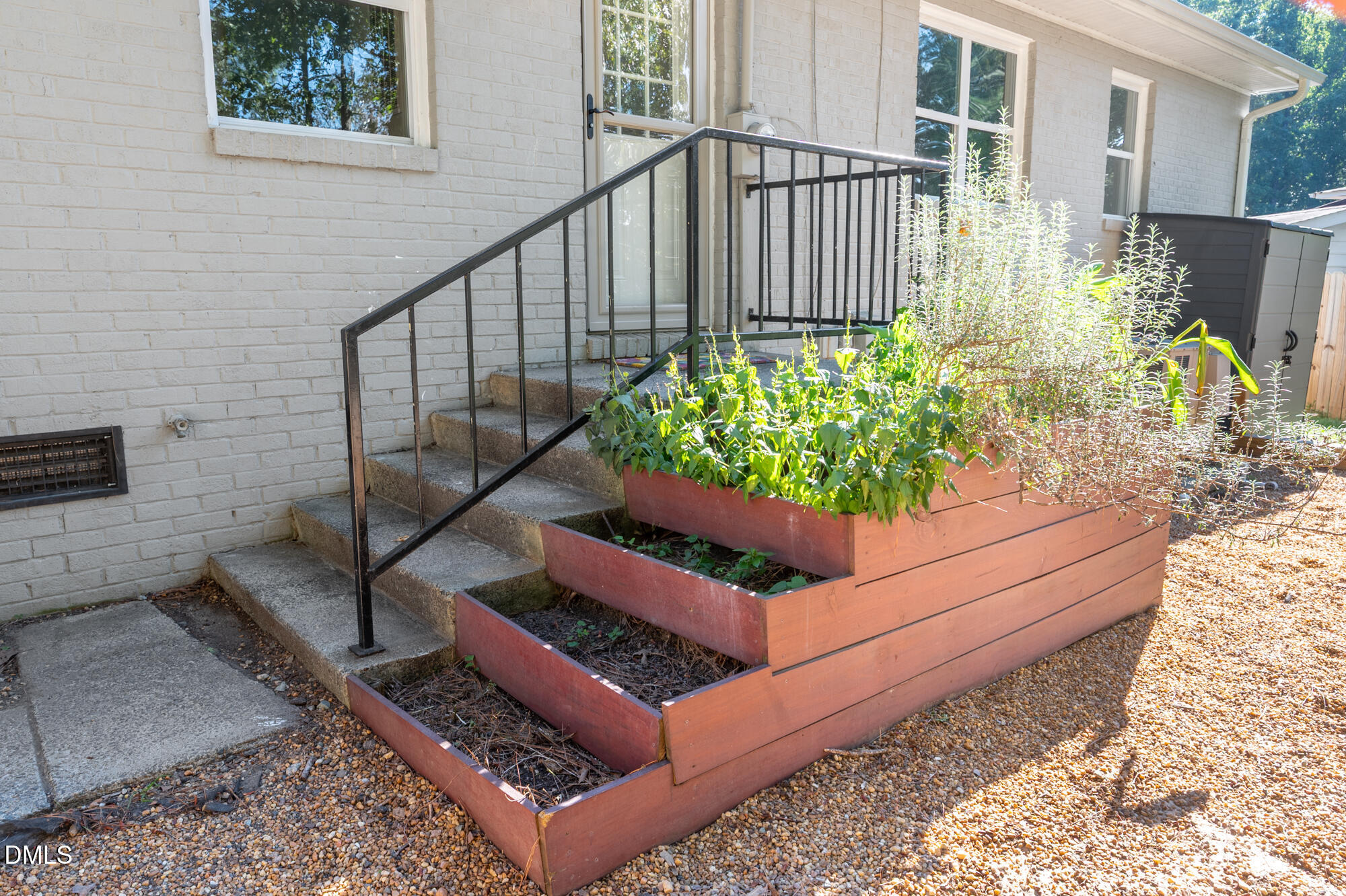 1012 Da Vinci Street Property Photo 24
