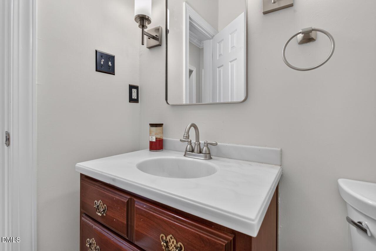 3735 Stoneybrook Drive Property Photo 24