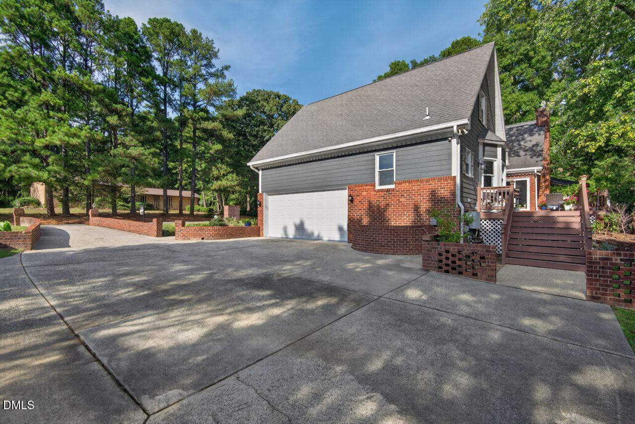 3735 Stoneybrook Drive Property Photo 42