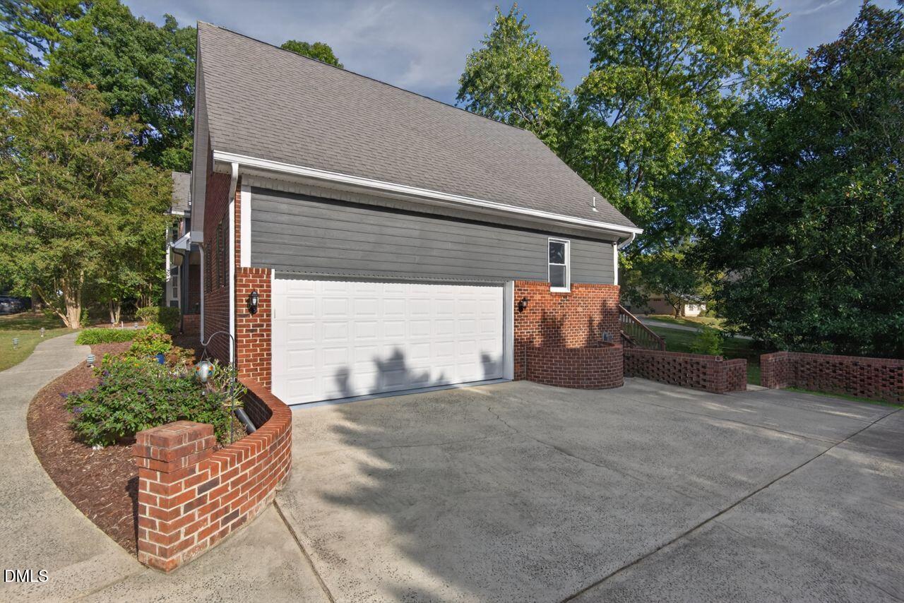 3735 Stoneybrook Drive Property Photo 43