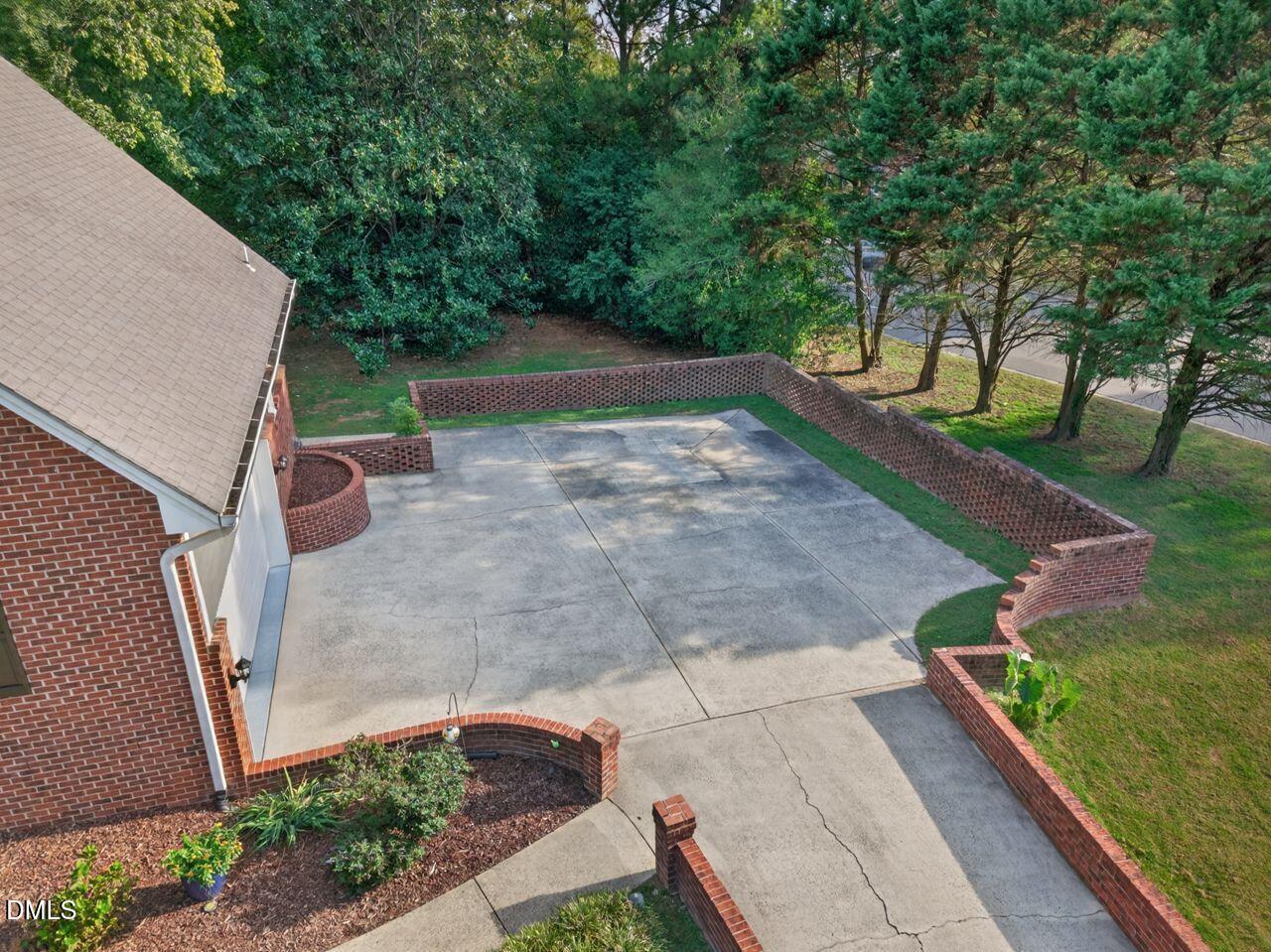 3735 Stoneybrook Drive Property Photo 46