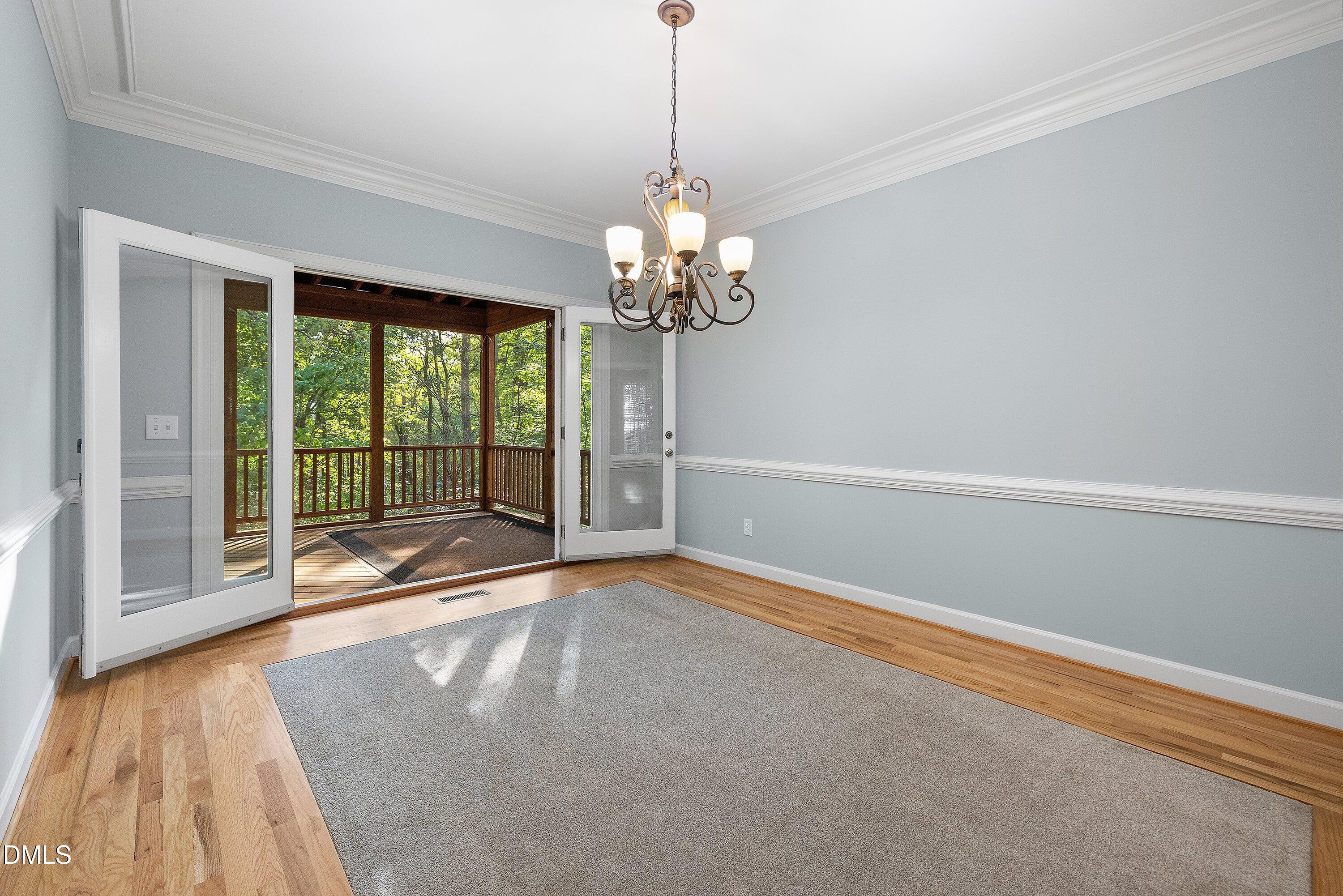 103 Parkgrove Court Property Photo 18