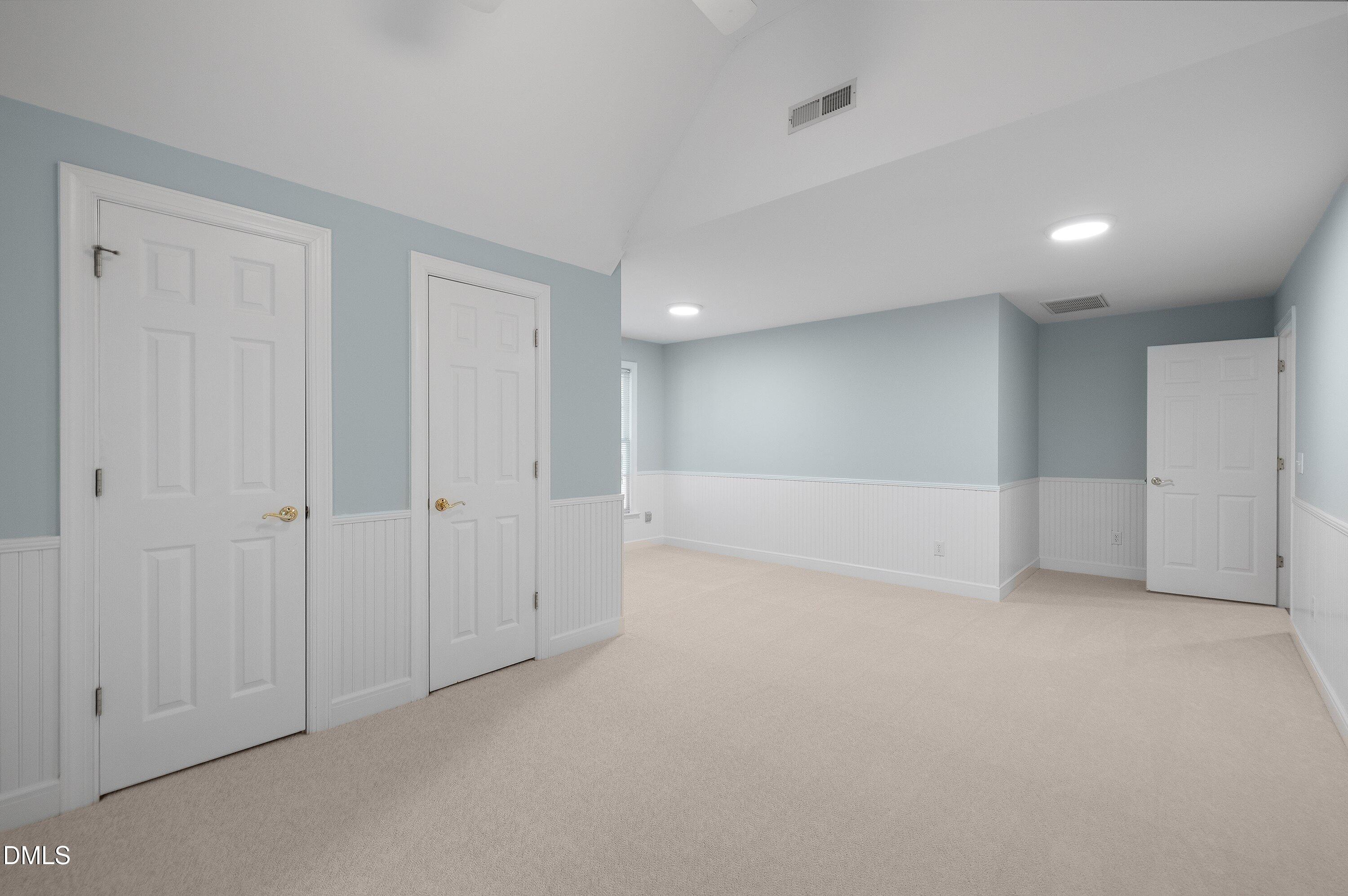 103 Parkgrove Court Property Photo 32