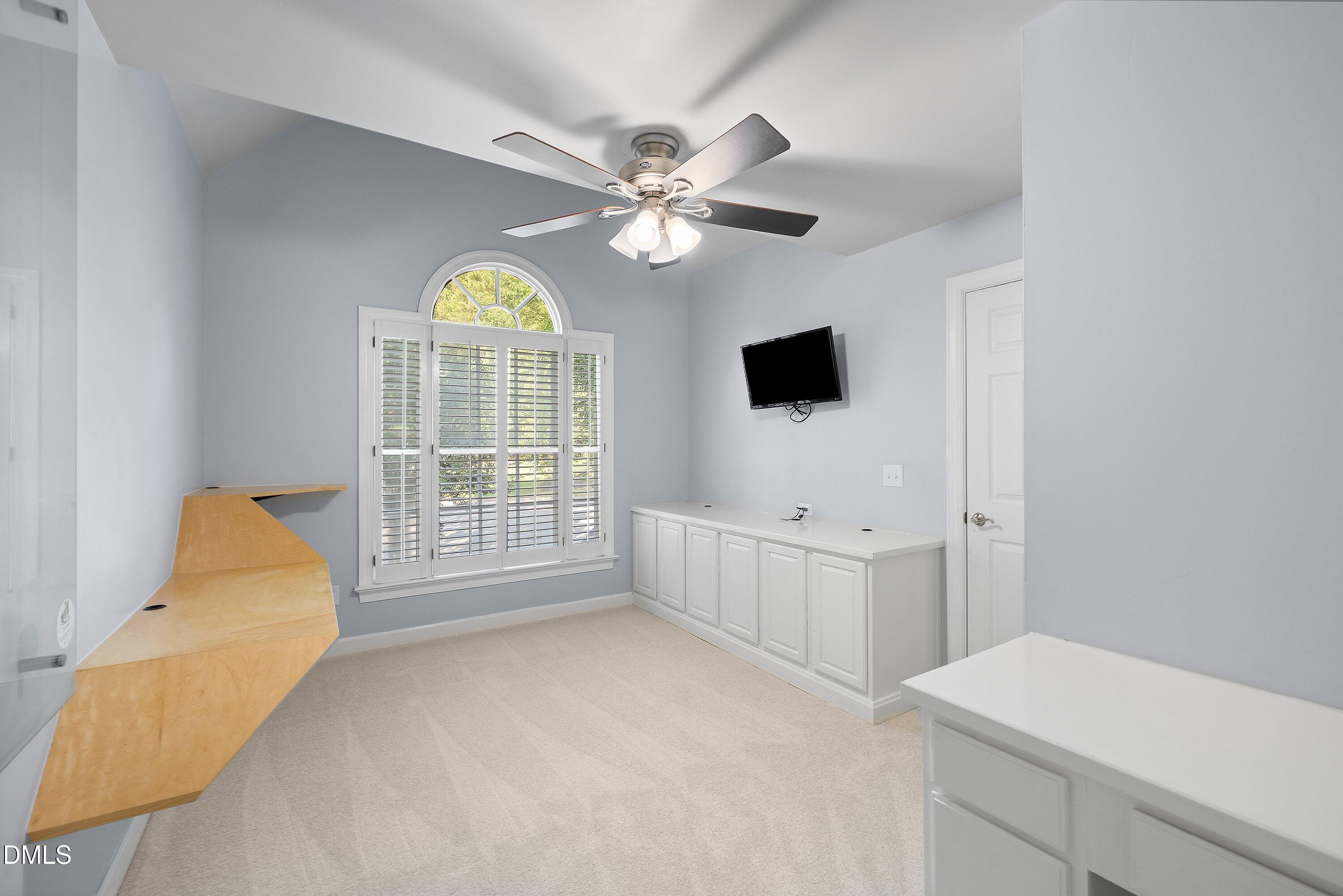 103 Parkgrove Court Property Photo 33