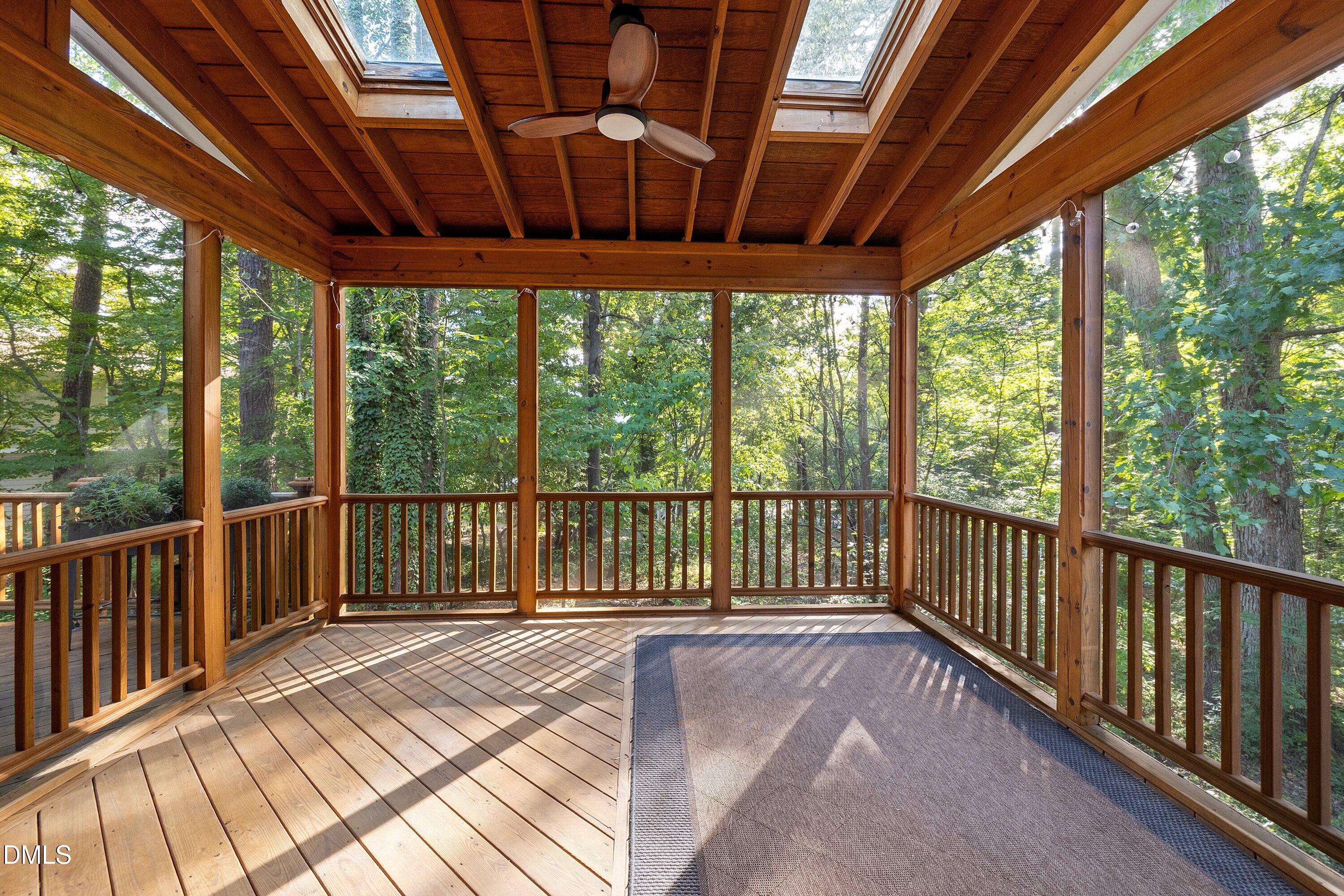 103 Parkgrove Court Property Photo 40