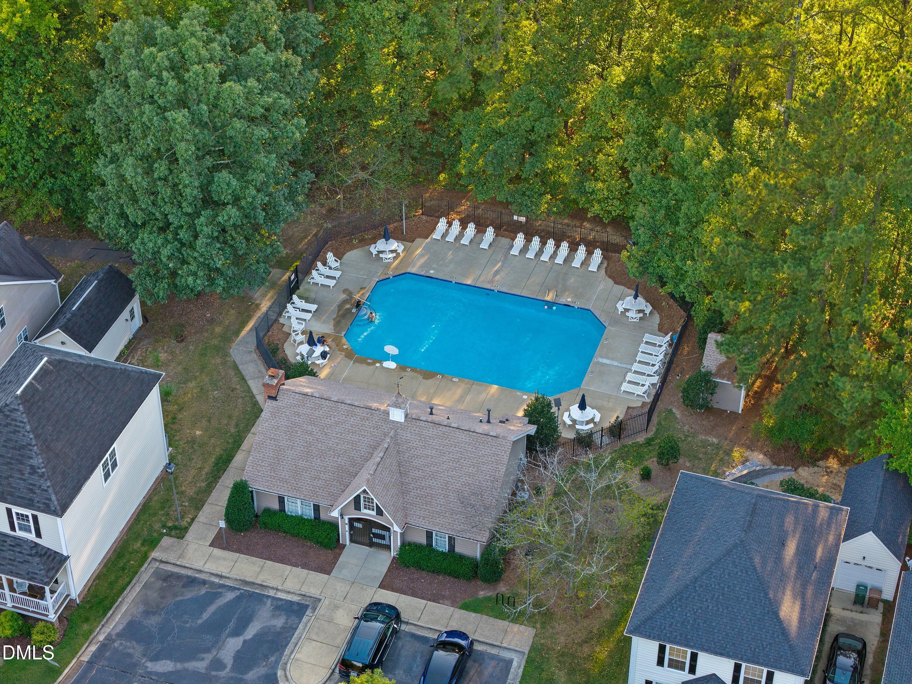 103 Parkgrove Court Property Photo 59