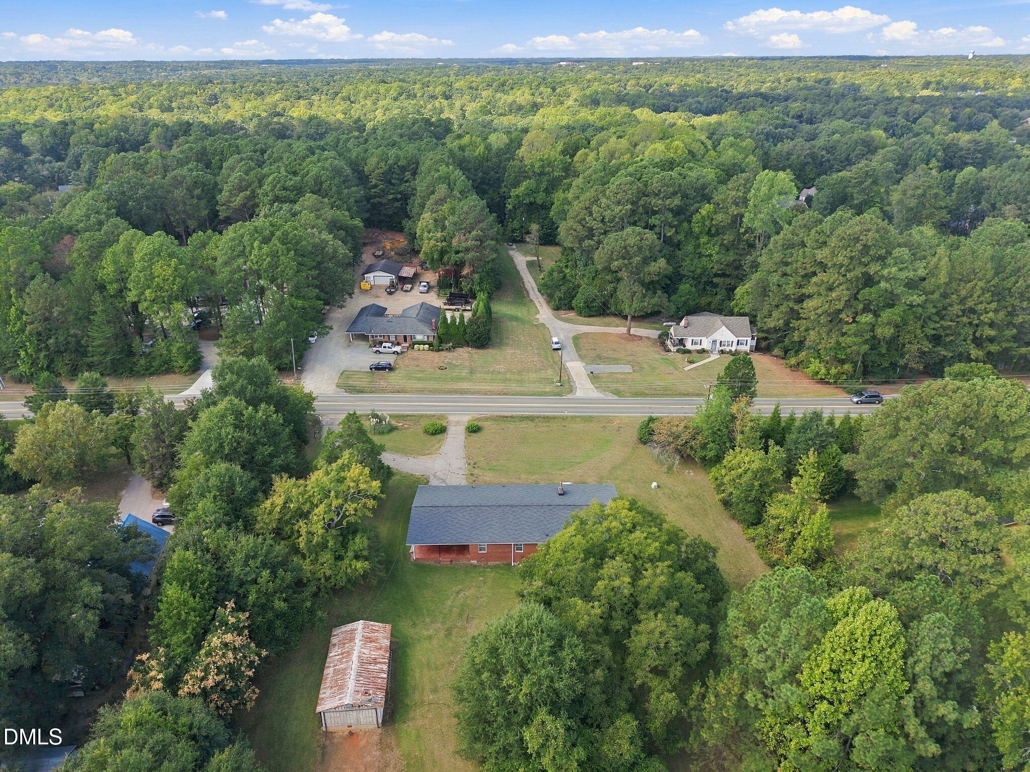 6909 Holly Springs Road Property Photo 1