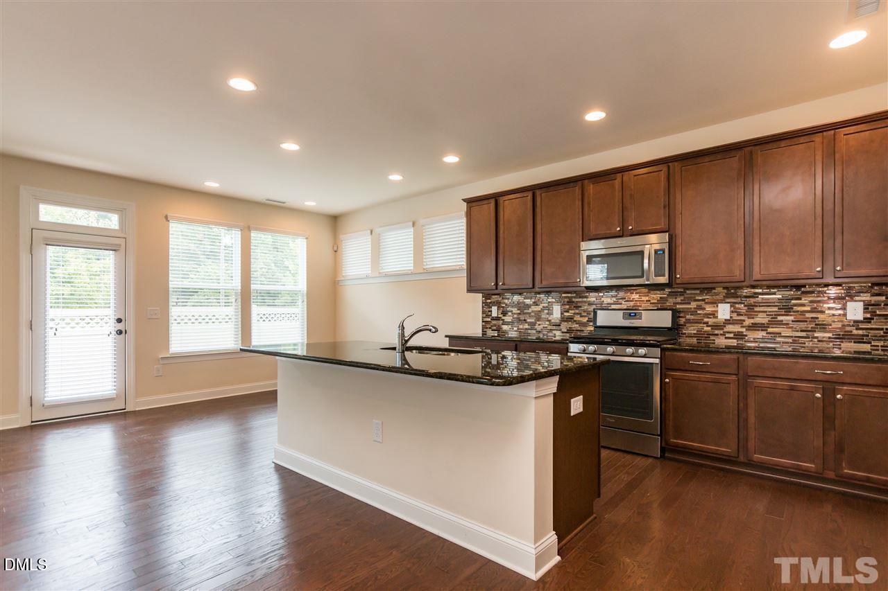 201 Begen Street Property Photo 4