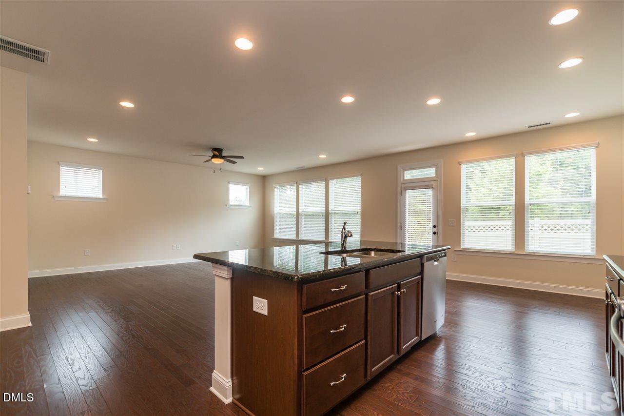 201 Begen Street Property Photo 7