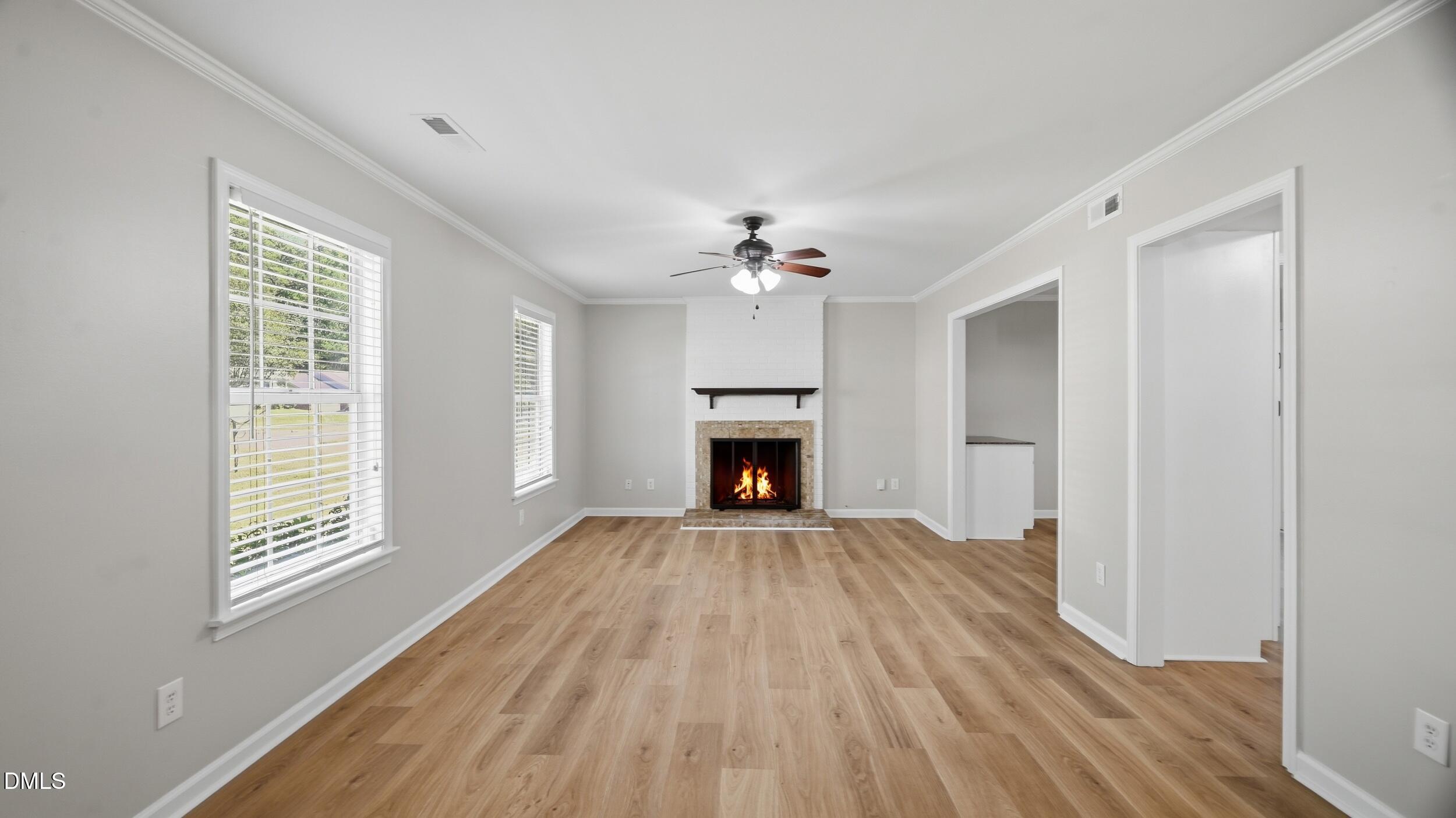 210 Reynolds Avenue N Property Photo 8