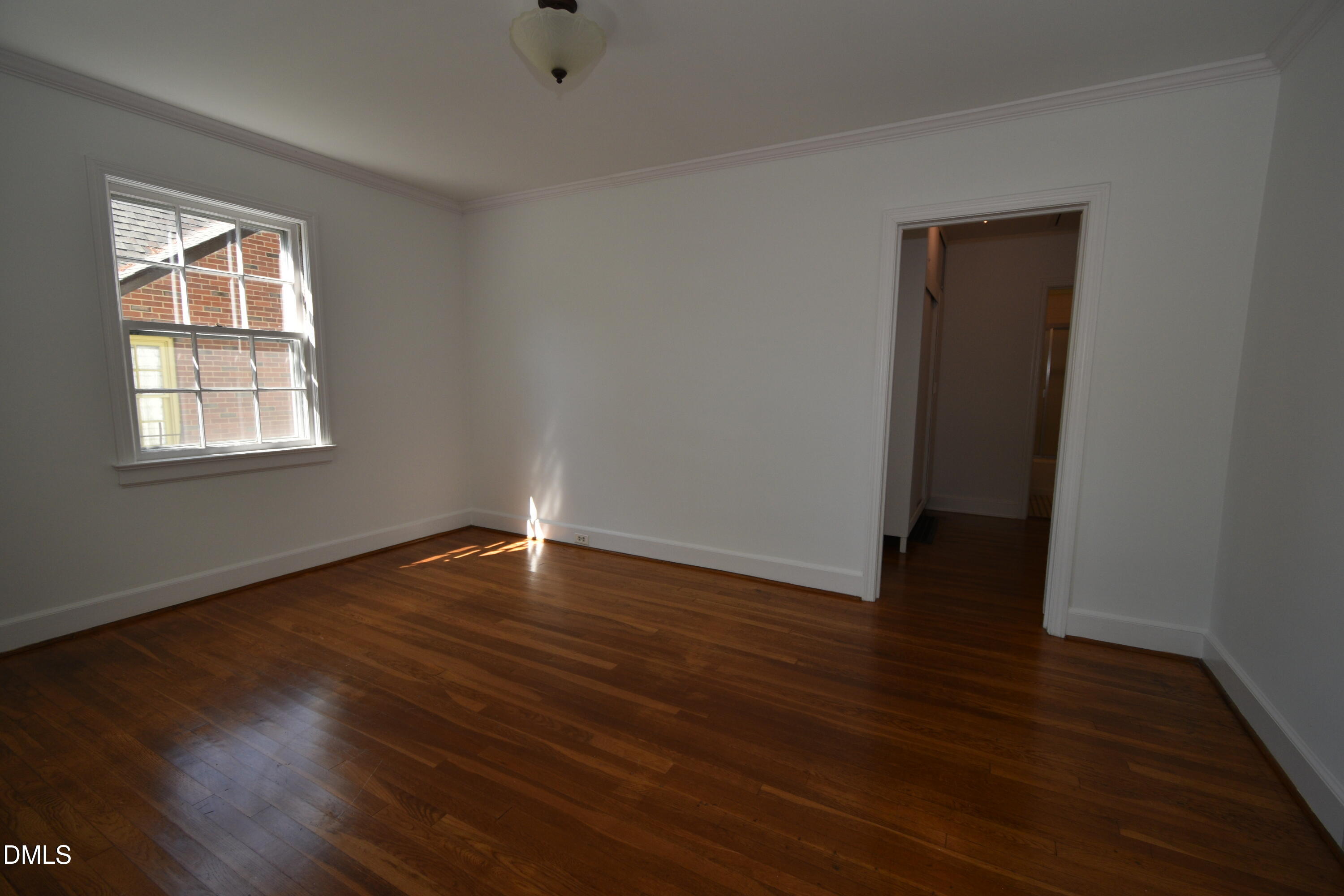 103 E Ellerbee Street Property Photo 5