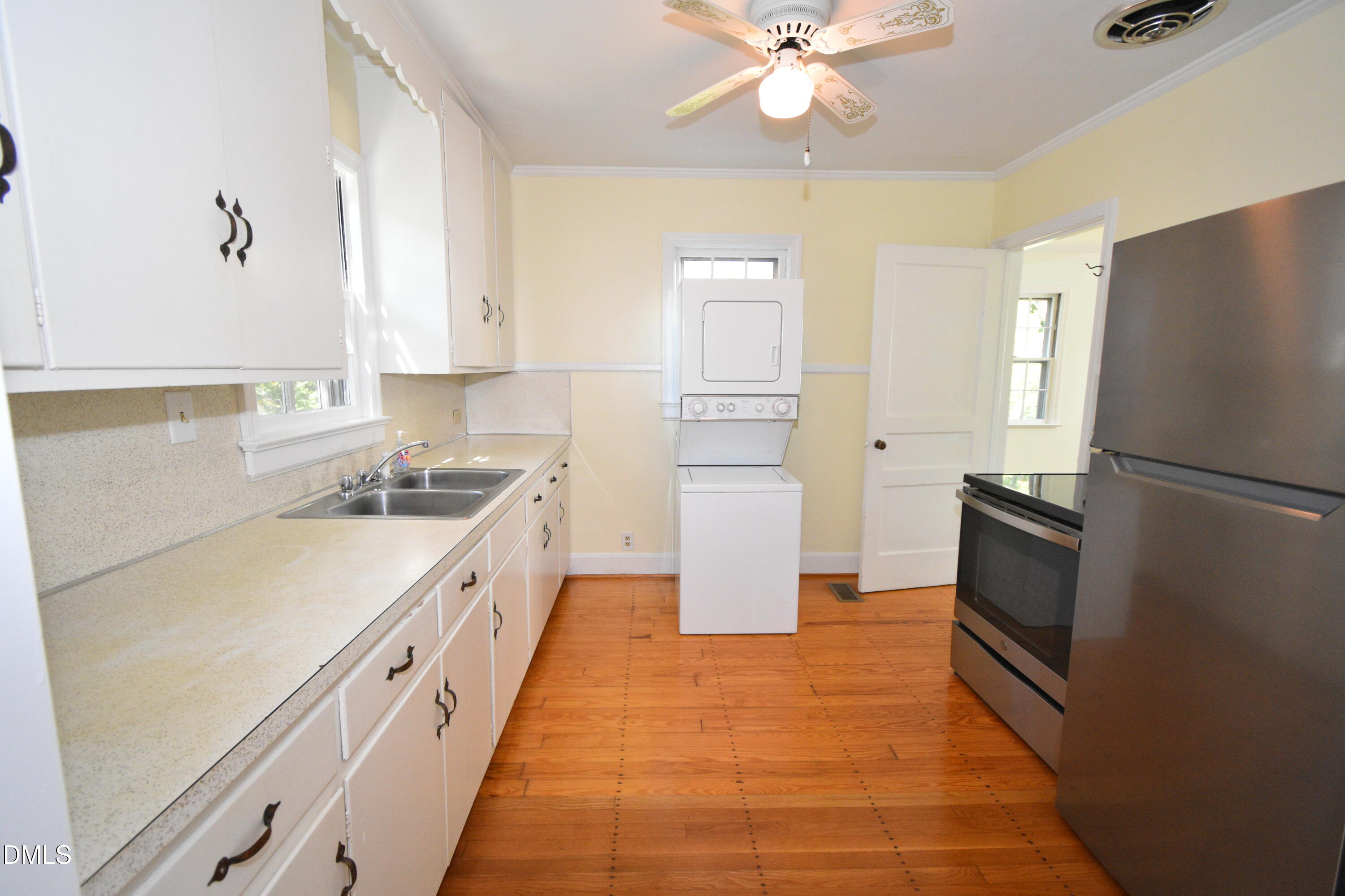 103 E Ellerbee Street Property Photo 12
