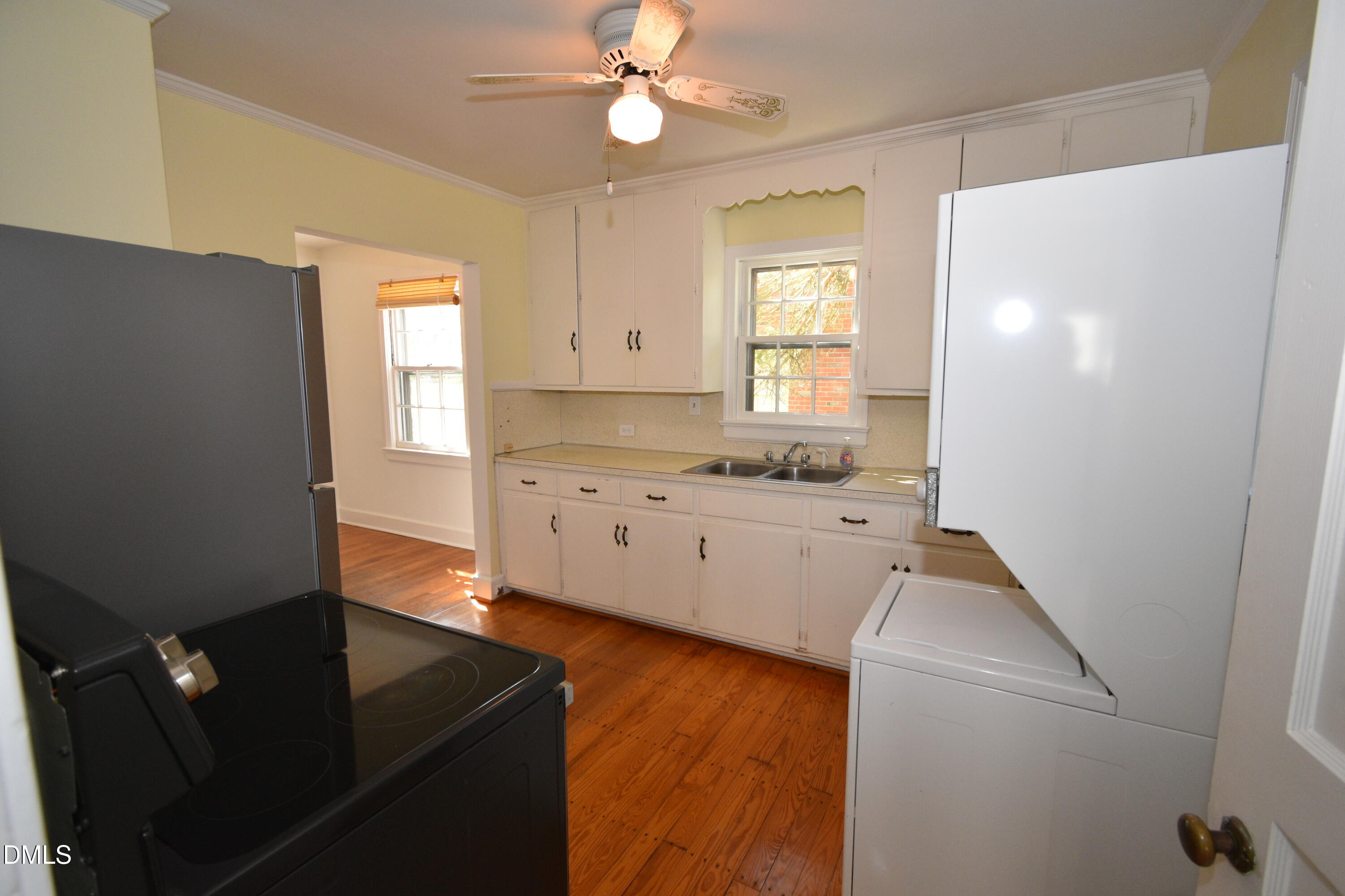 103 E Ellerbee Street Property Photo 14