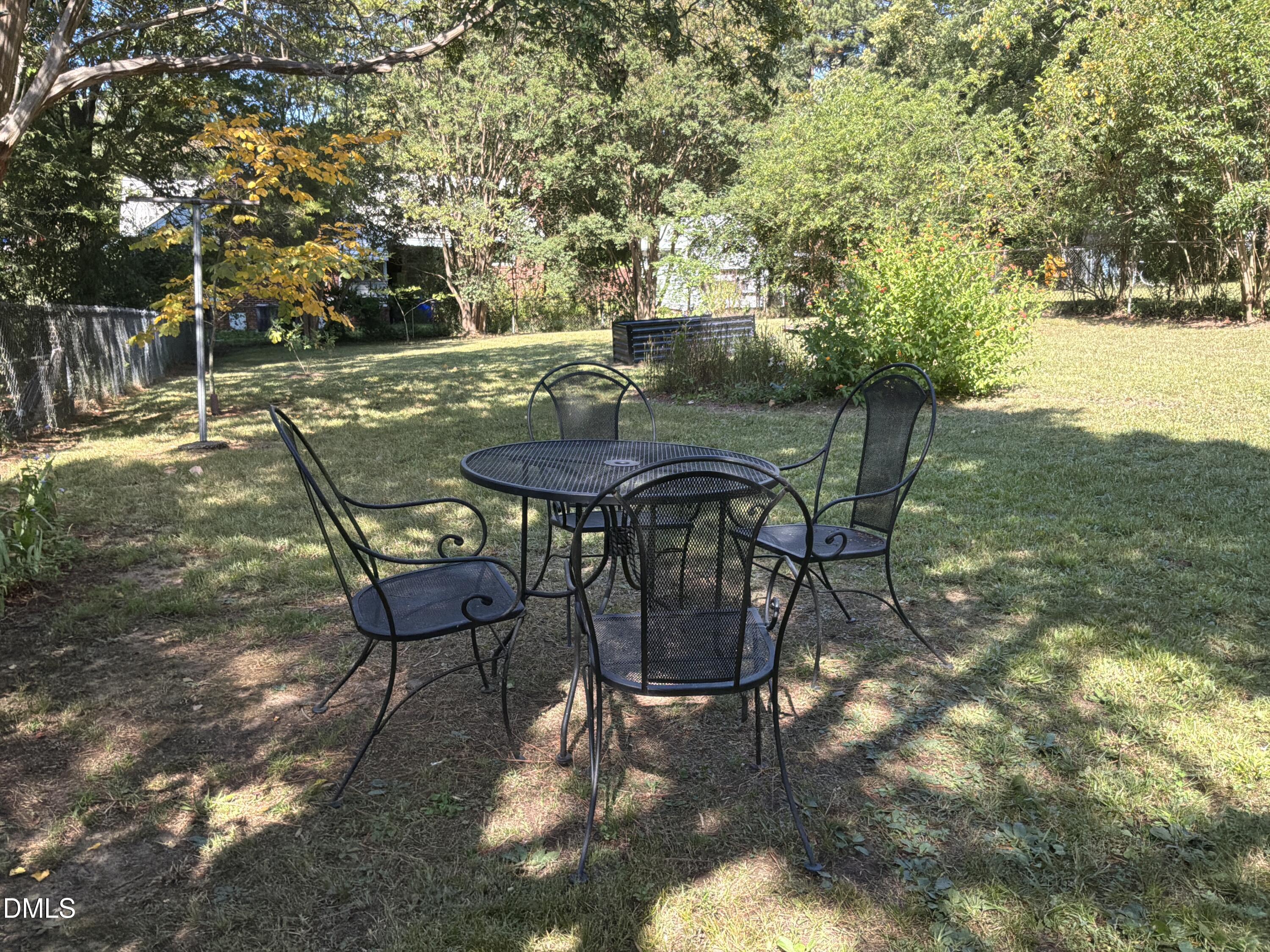 103 E Ellerbee Street Property Photo 20