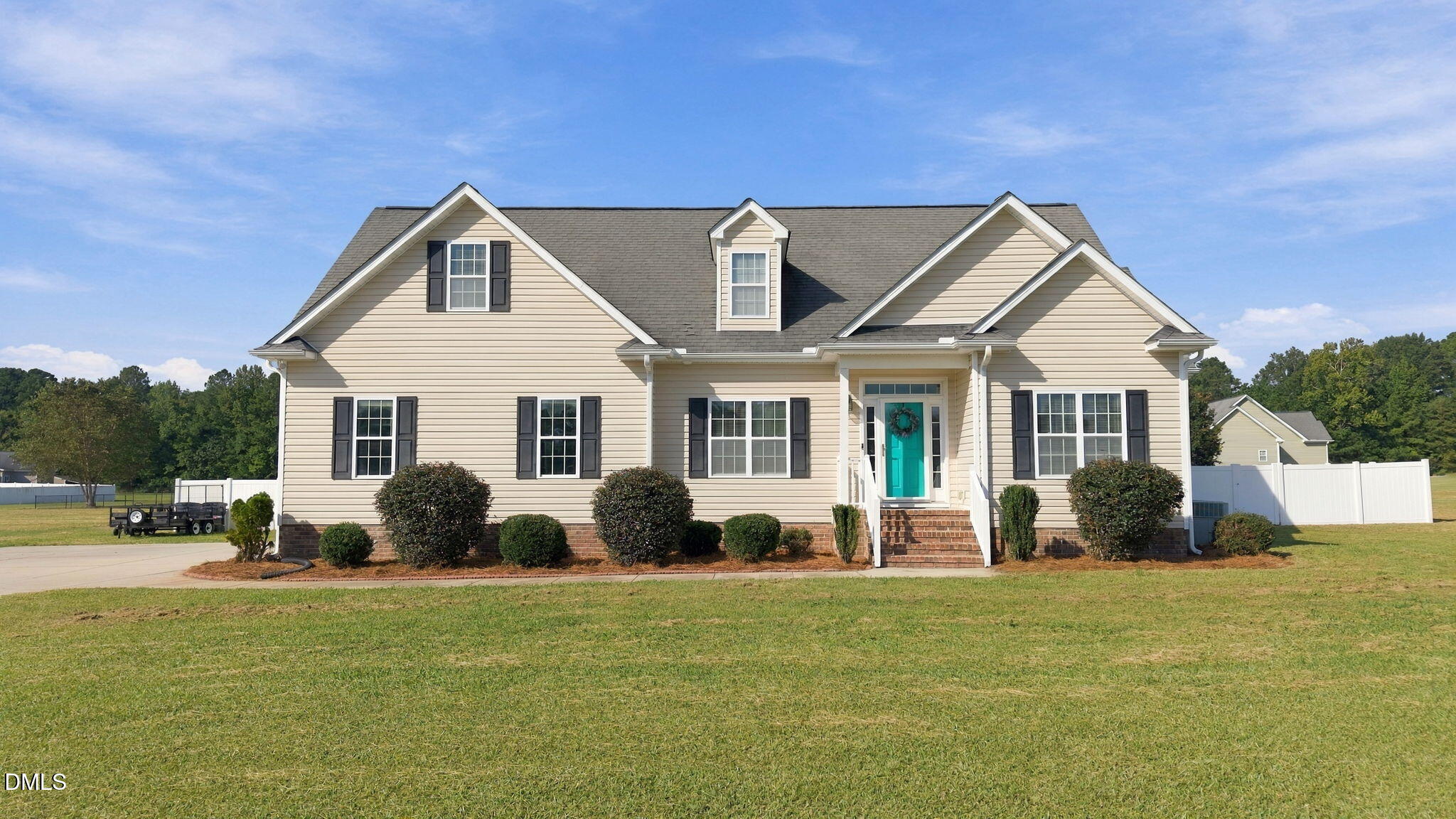 2470 Meadowlark Road Property Photo 1