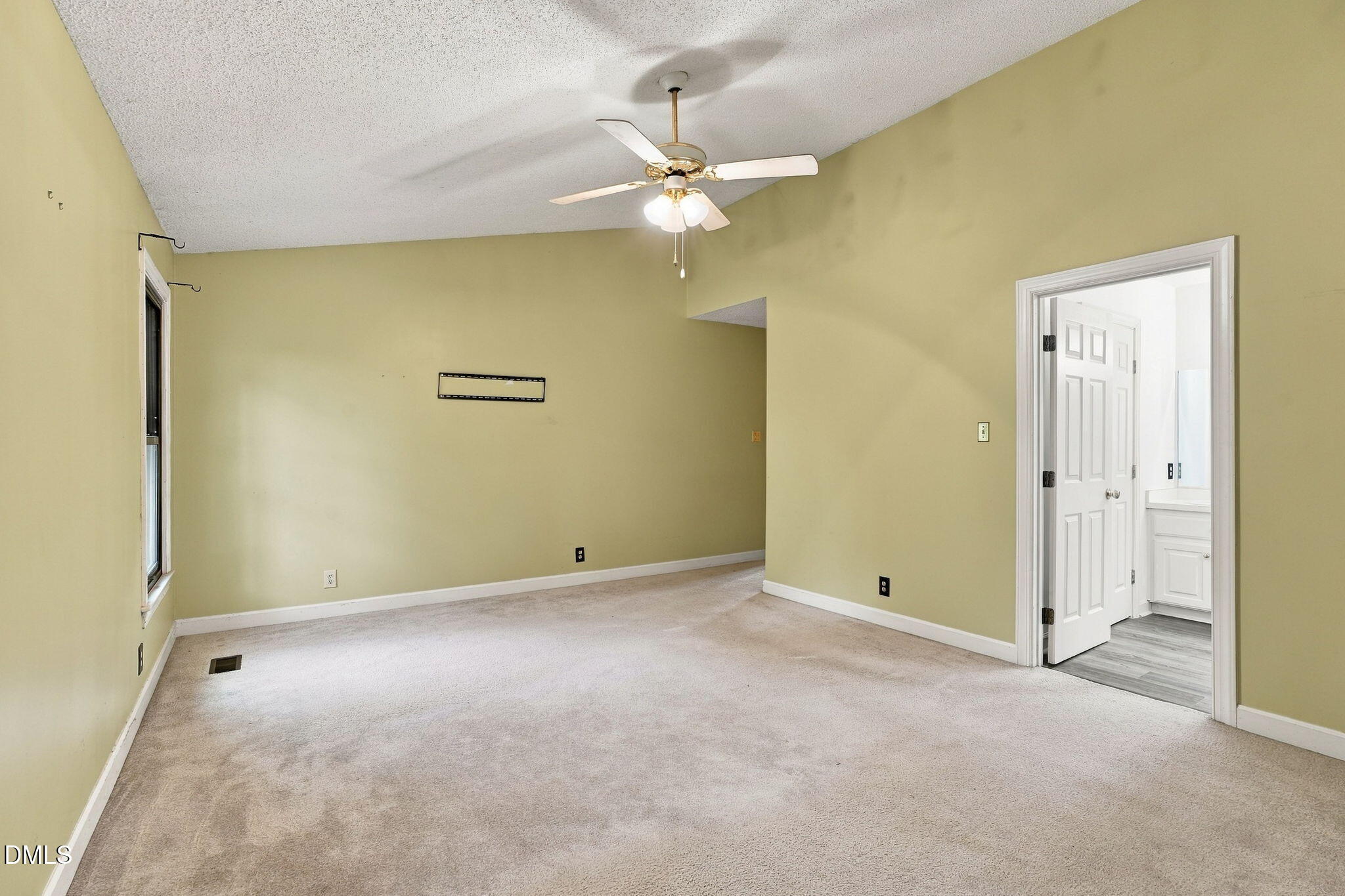 203 W Raintree Lane Property Photo 24