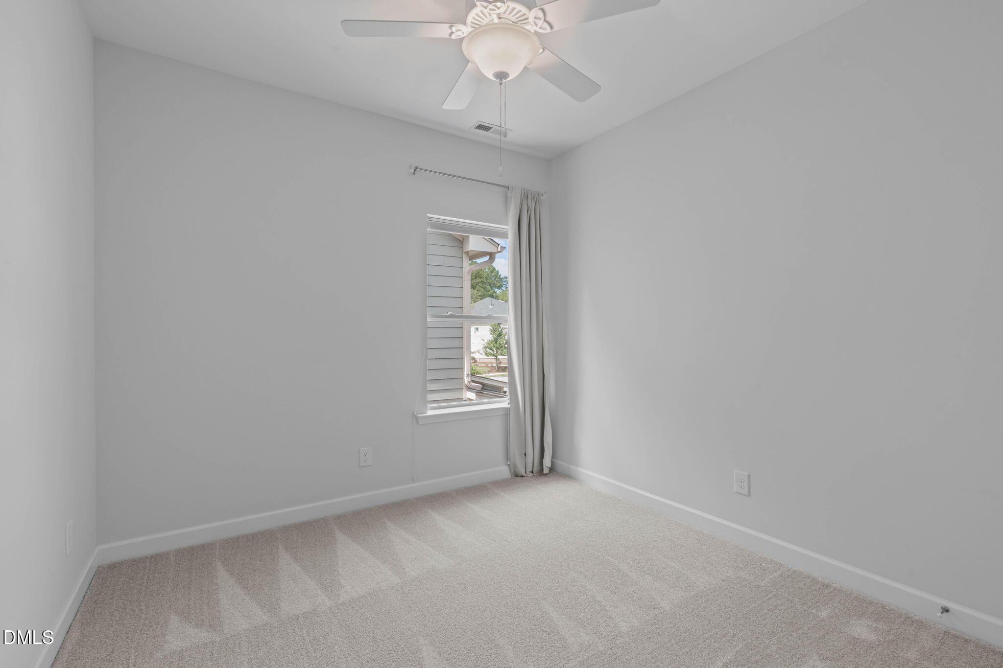 103 Medfield Court Property Photo 32
