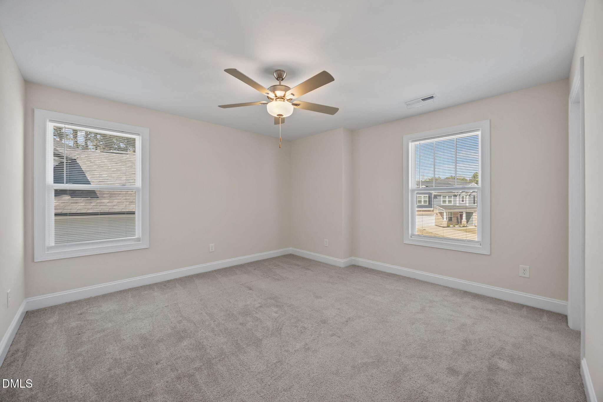 504 Henham Way Property Photo 29