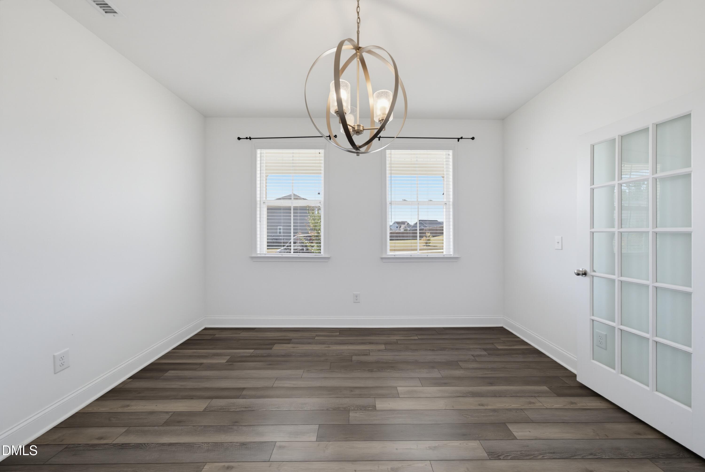 104 Hoyne Way Property Photo 10