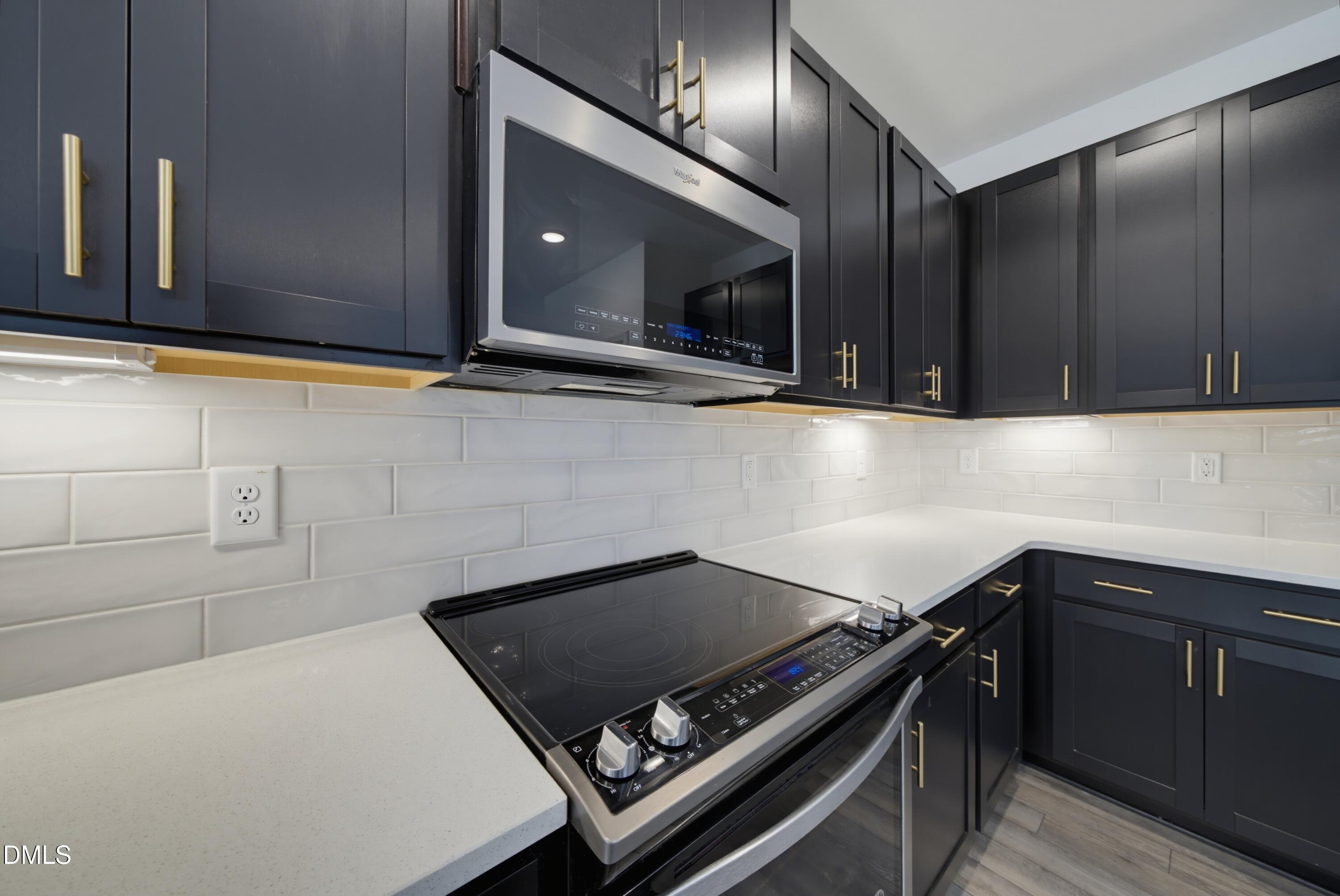 104 Hoyne Way Property Photo 16