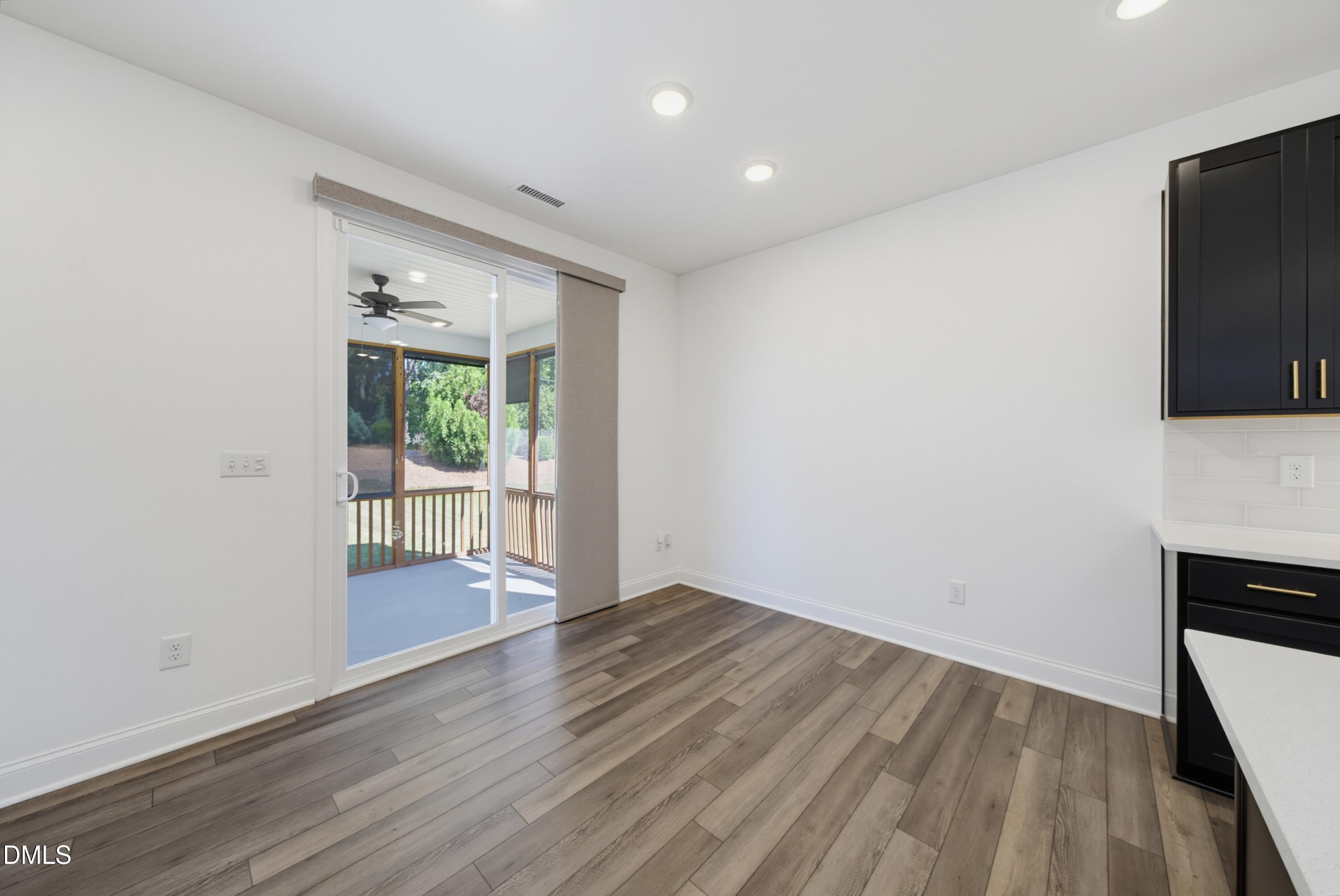 104 Hoyne Way Property Photo 18