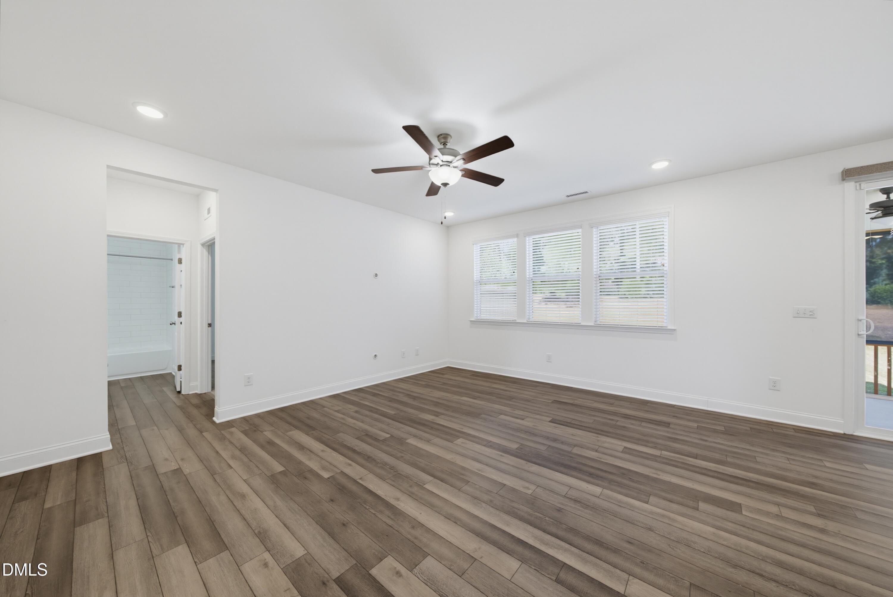 104 Hoyne Way Property Photo 22