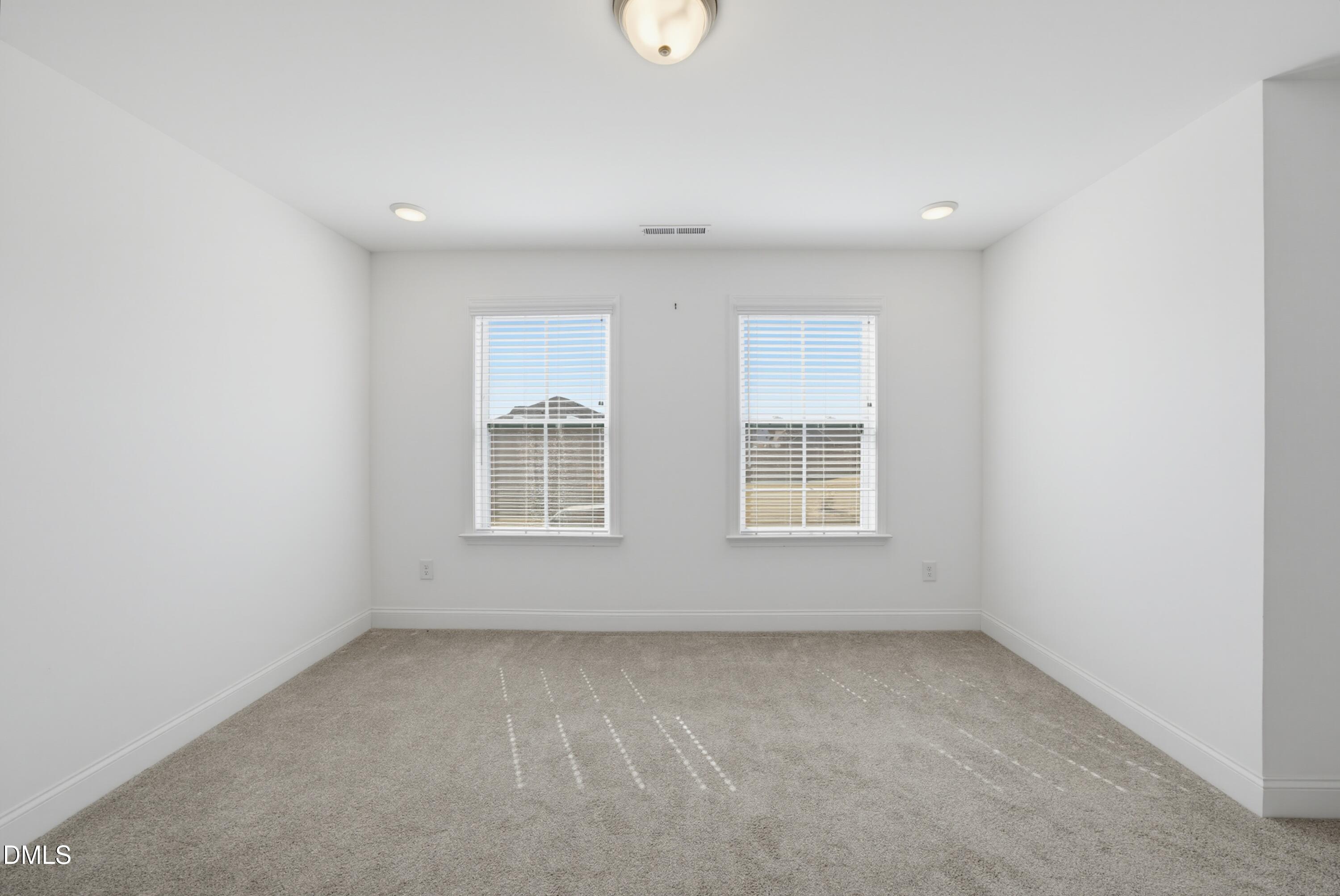 104 Hoyne Way Property Photo 30
