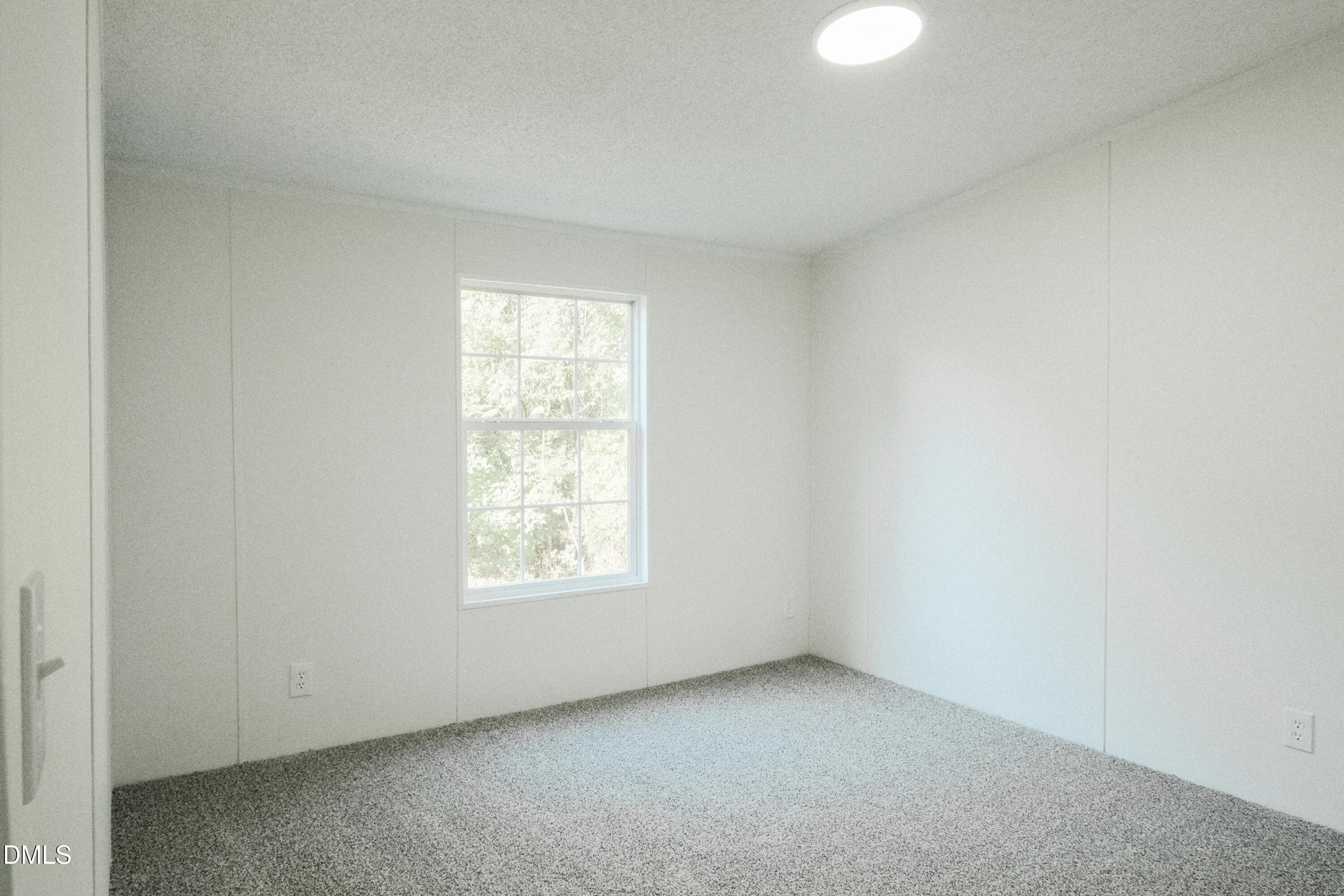 104 Darians Way Property Photo 9