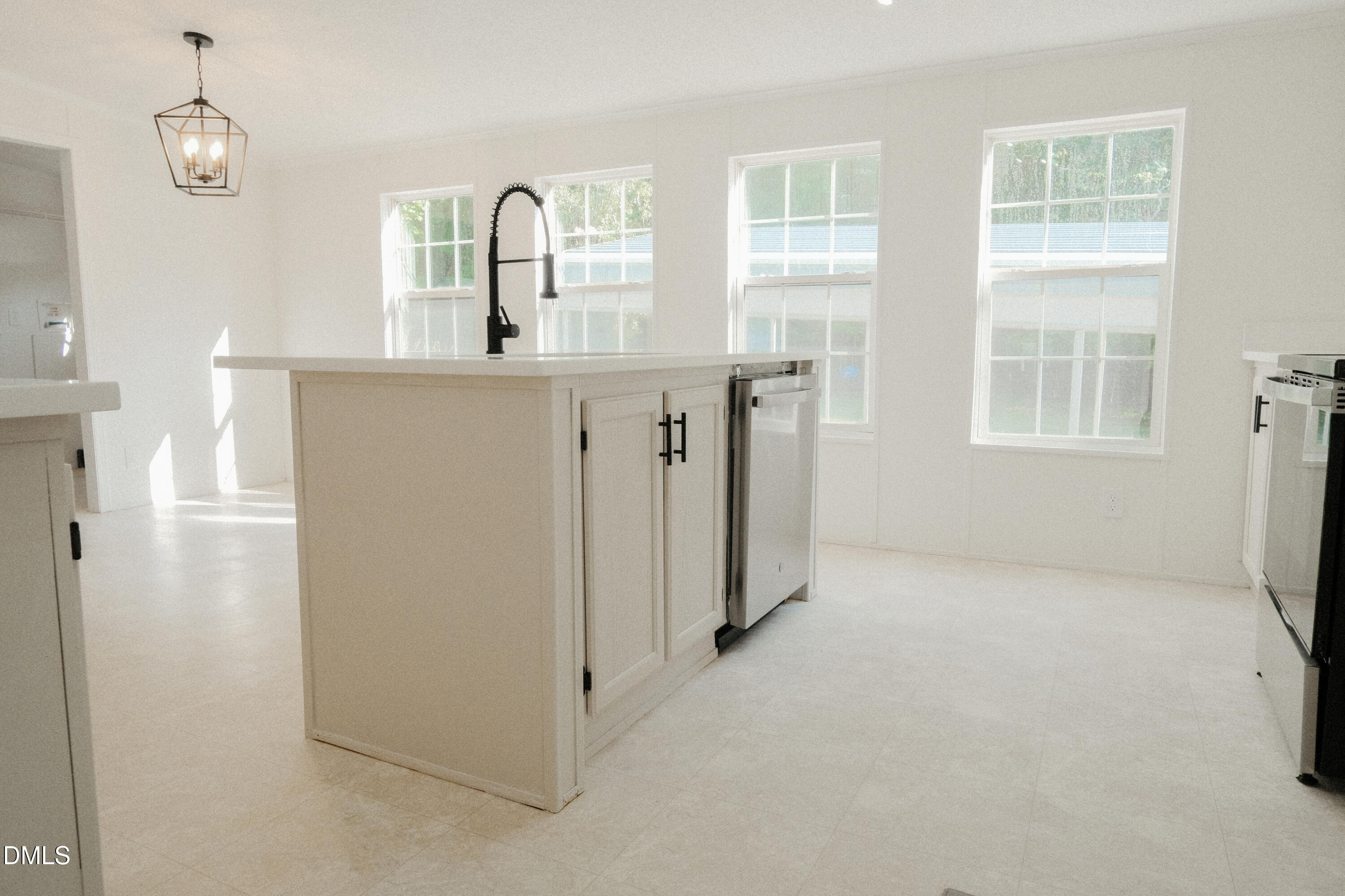 104 Darians Way Property Photo 15